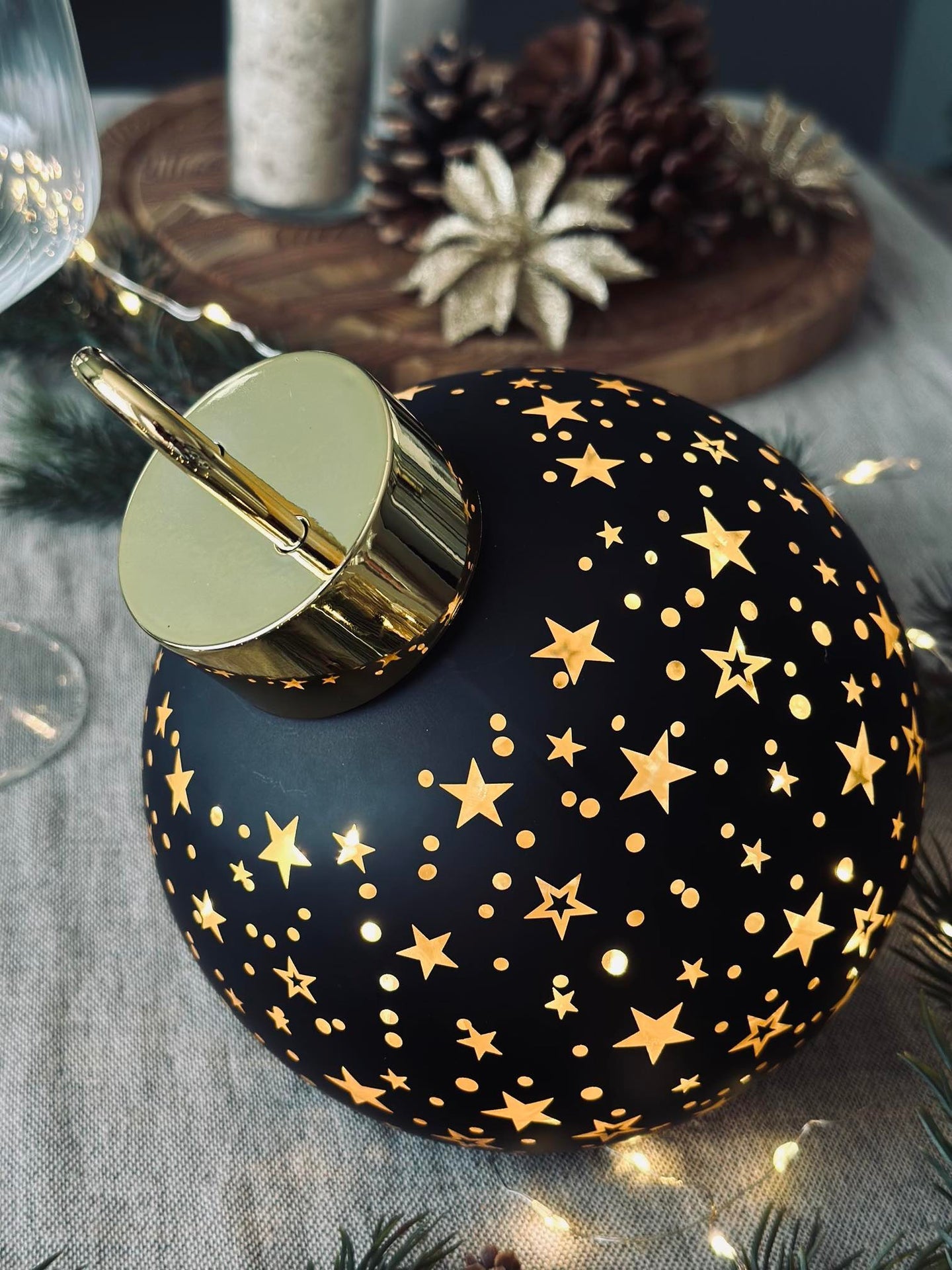 Julekule med led-lys - Black