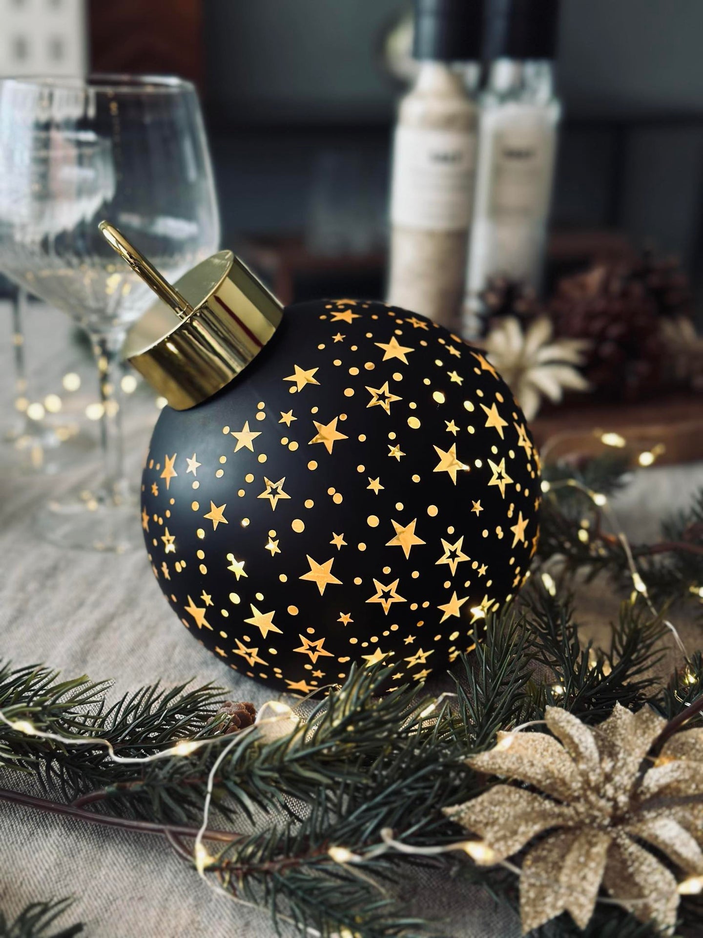 Julekule med led-lys - Black