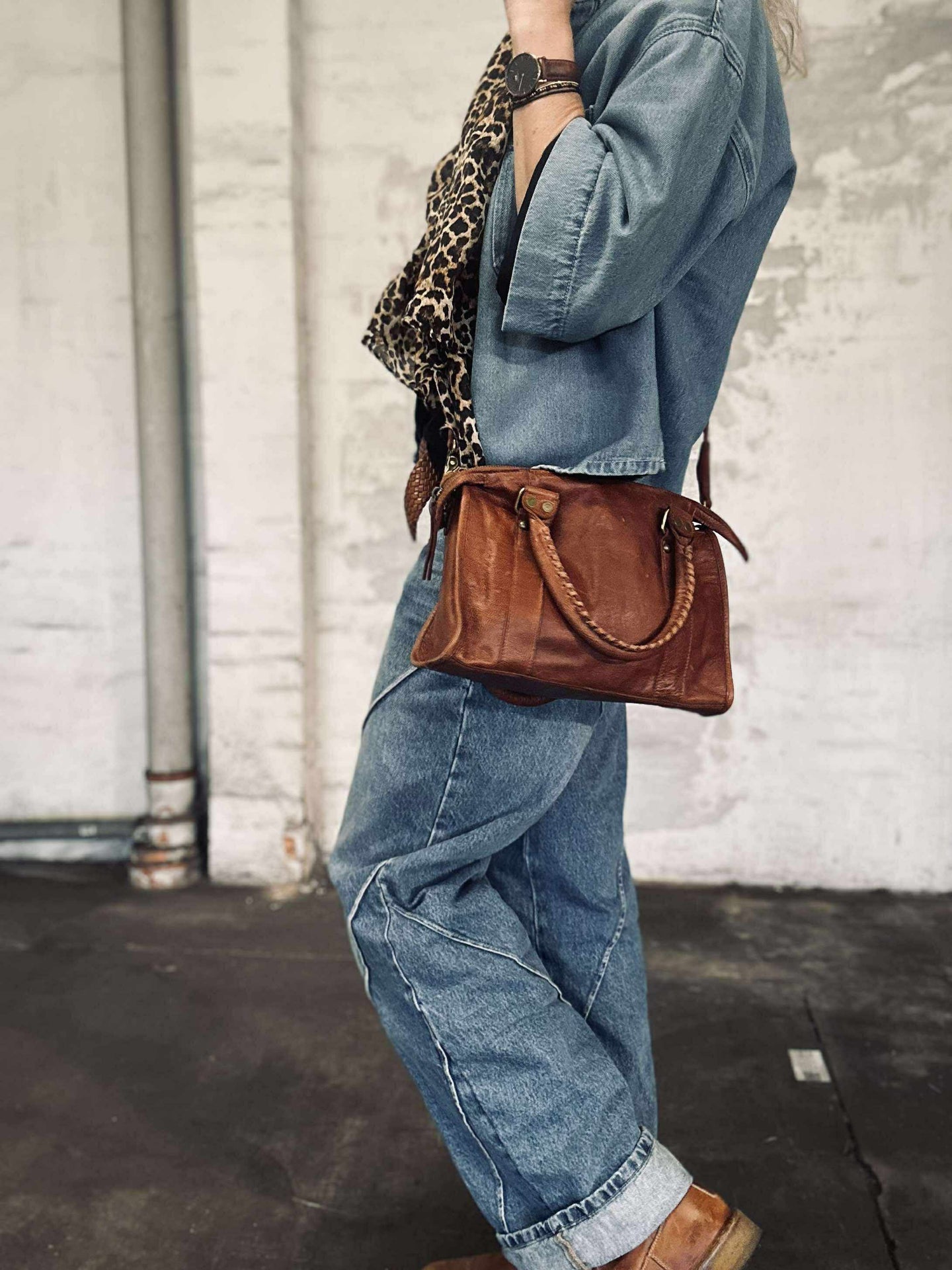 Crossover Miri Liten - Valnøtt