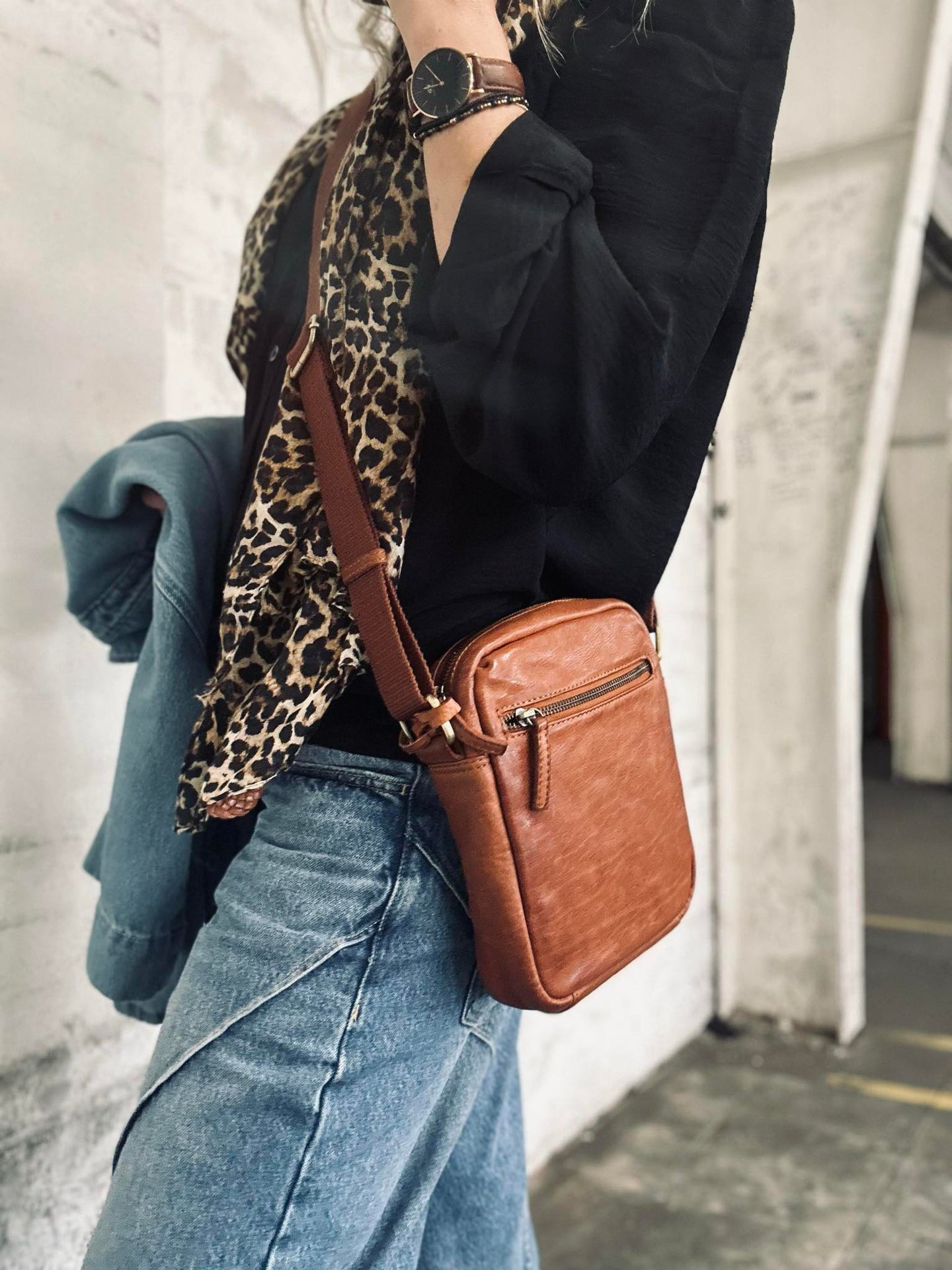 Mobilveske / Crossover – Cognac