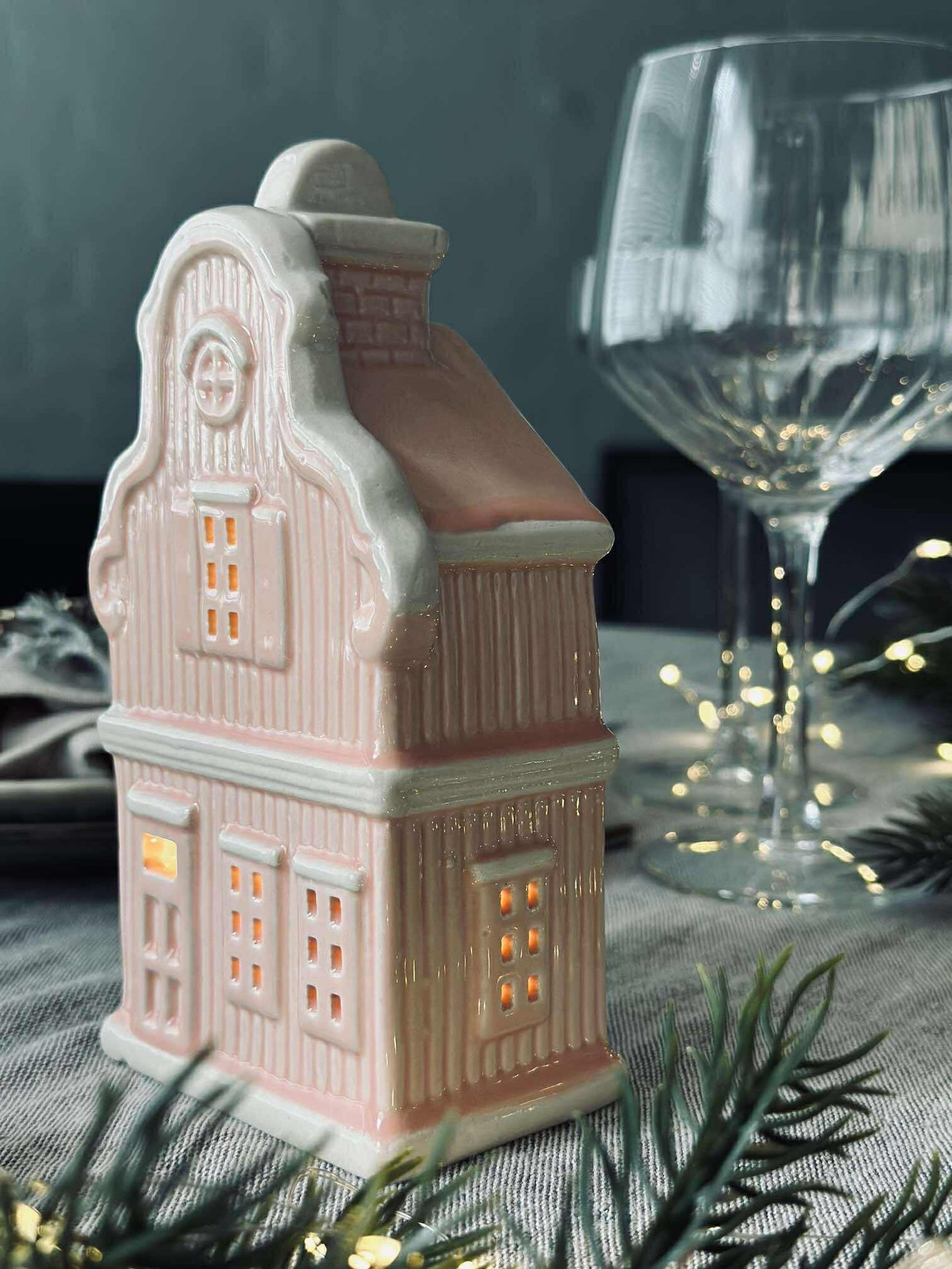 Lyshus med LED - Pastel Color MIX