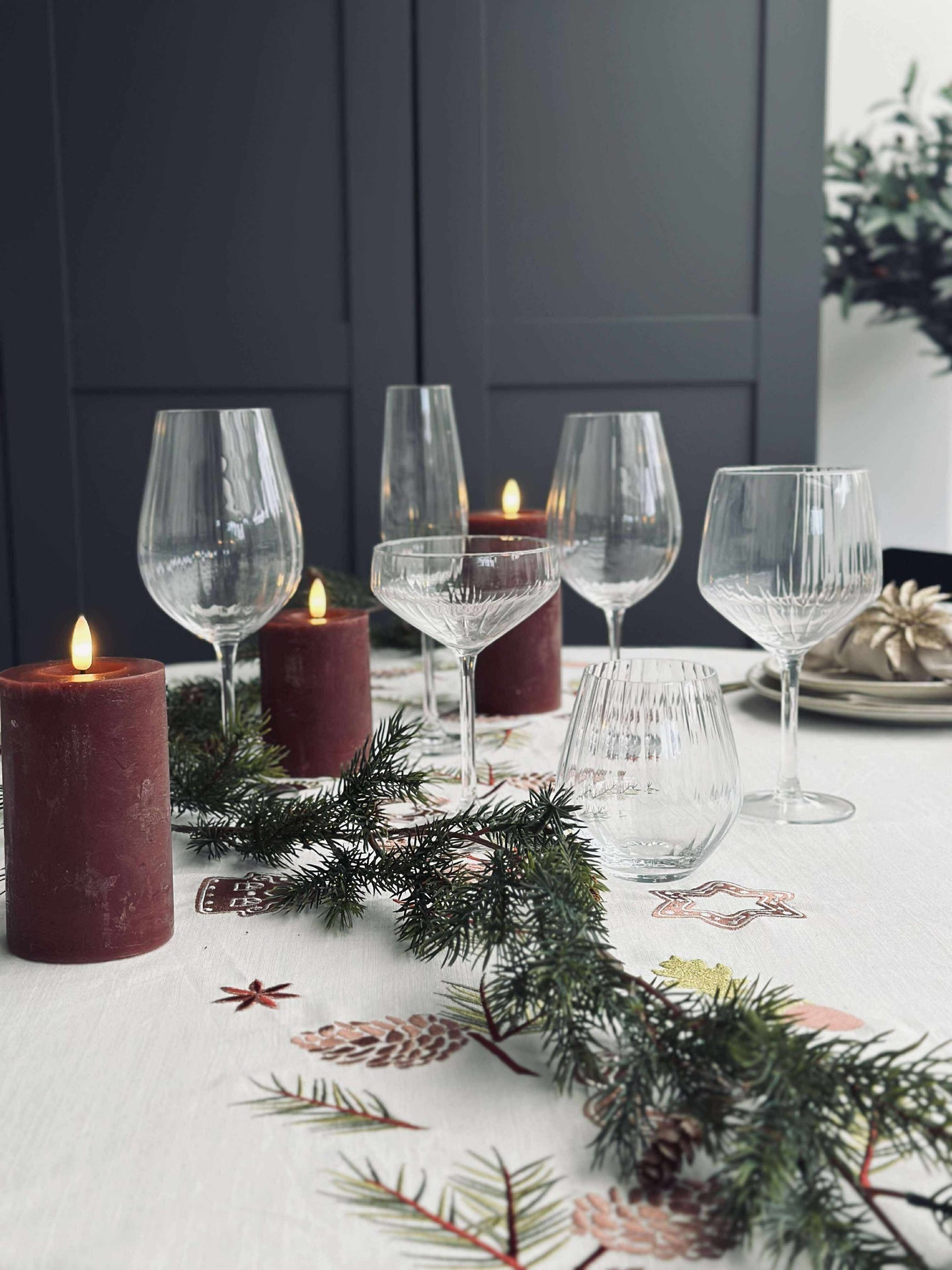 Rødvinsglass CRYSTAL - Sett med 4 stk.