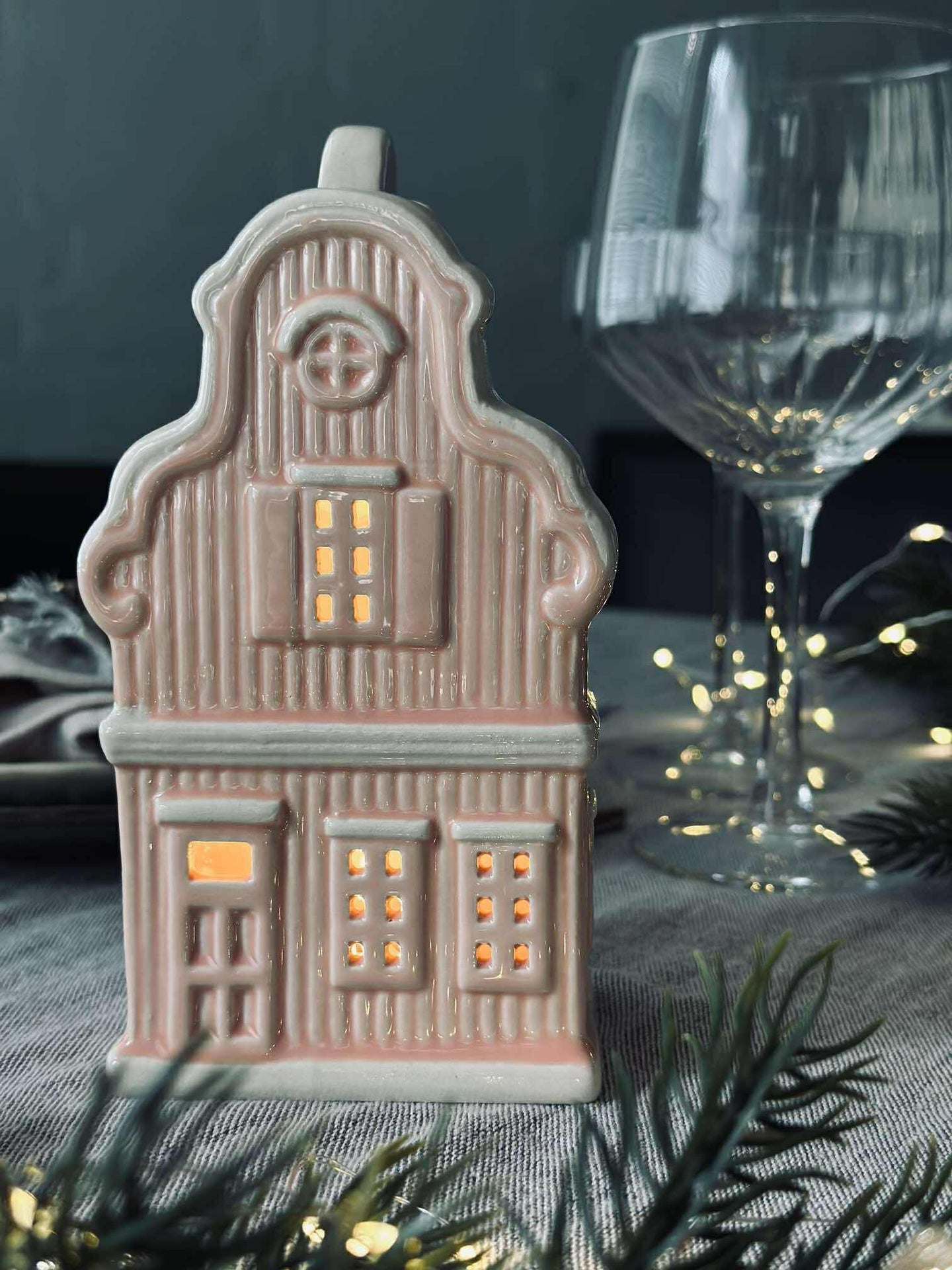 Lyshus med LED - Pastel Color MIX