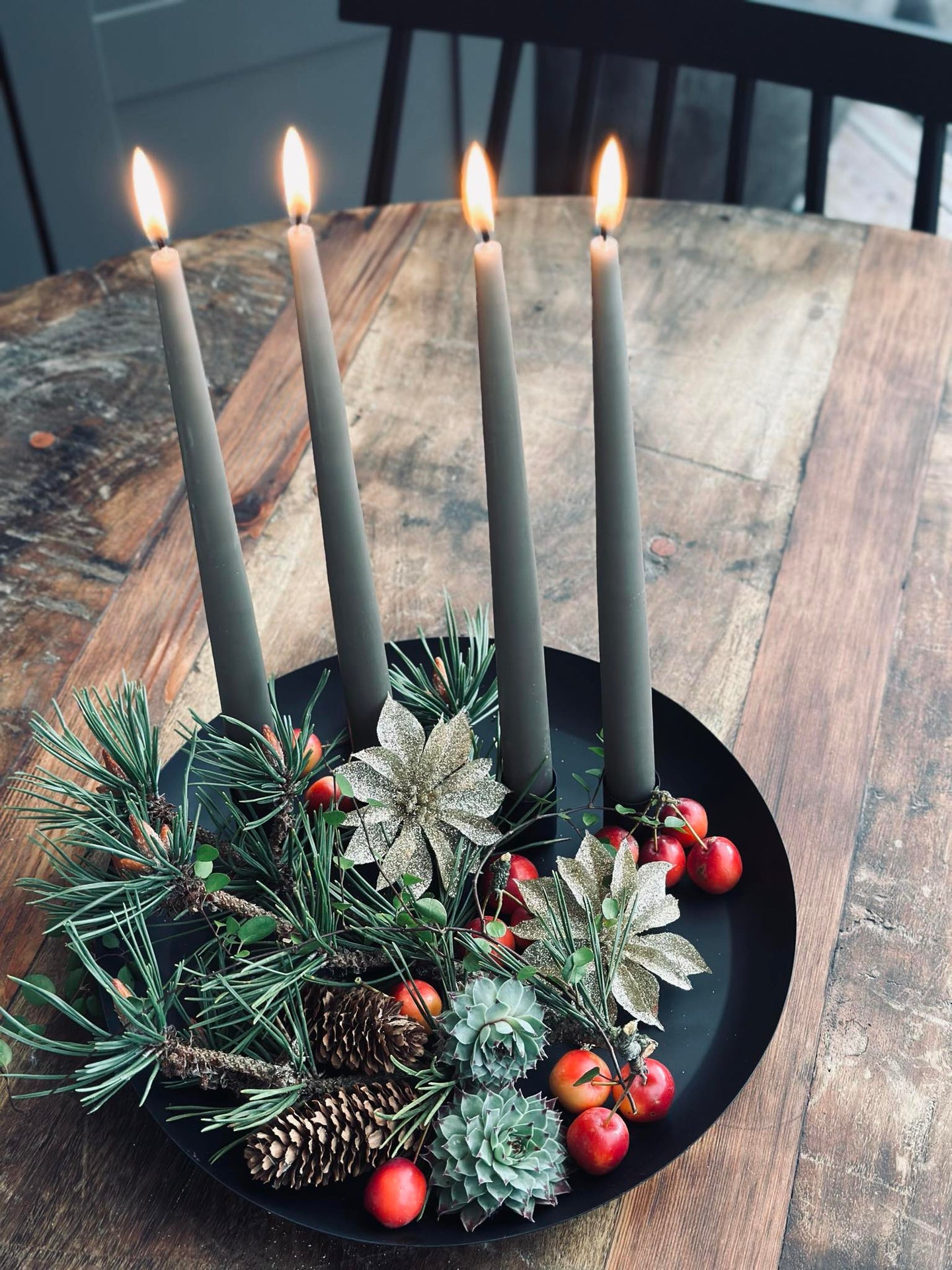 Brett med lysestaker