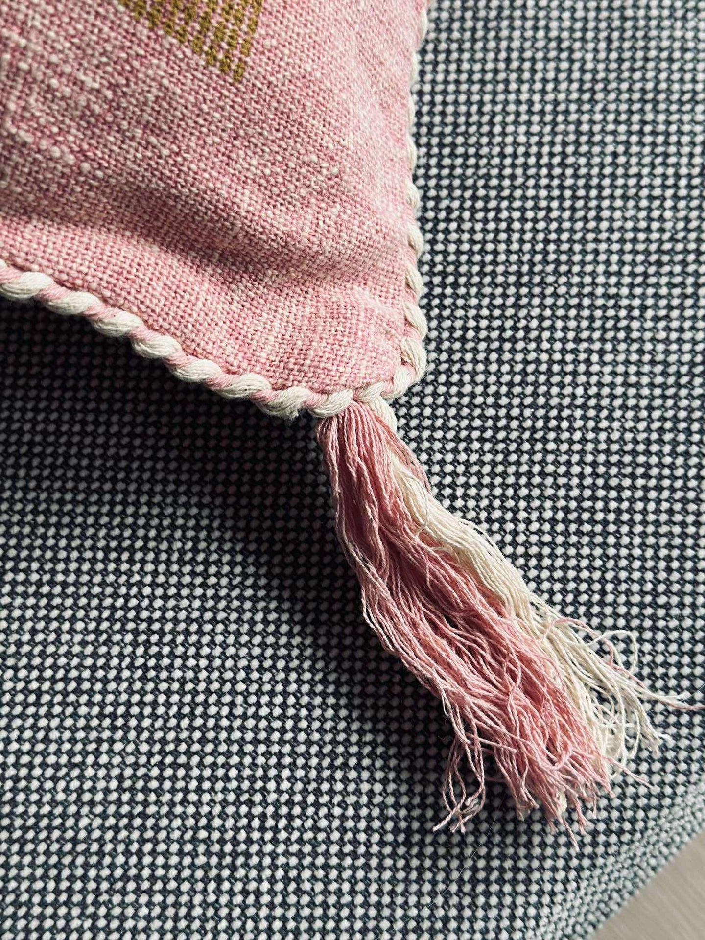 Pute med fyll - Soft pink boheme - Sett med 2 stk.