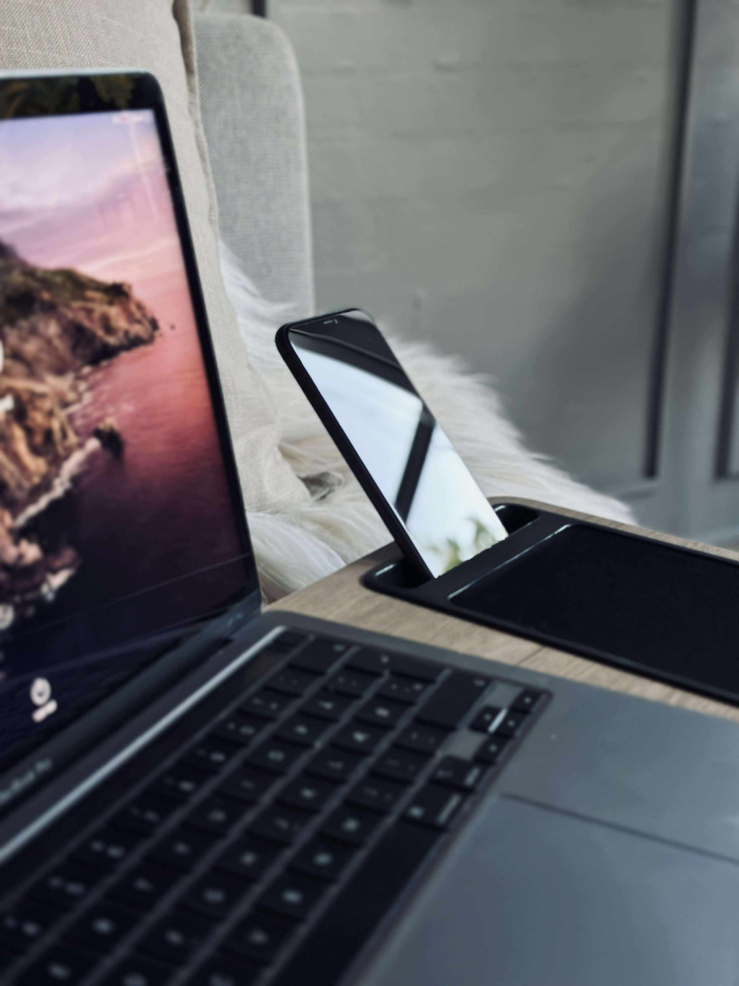 Brettbord til laptop og telefon
