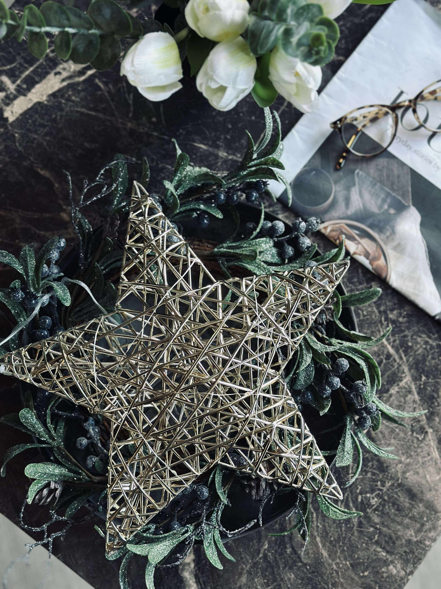 Stjerne med LED-lys - Gull