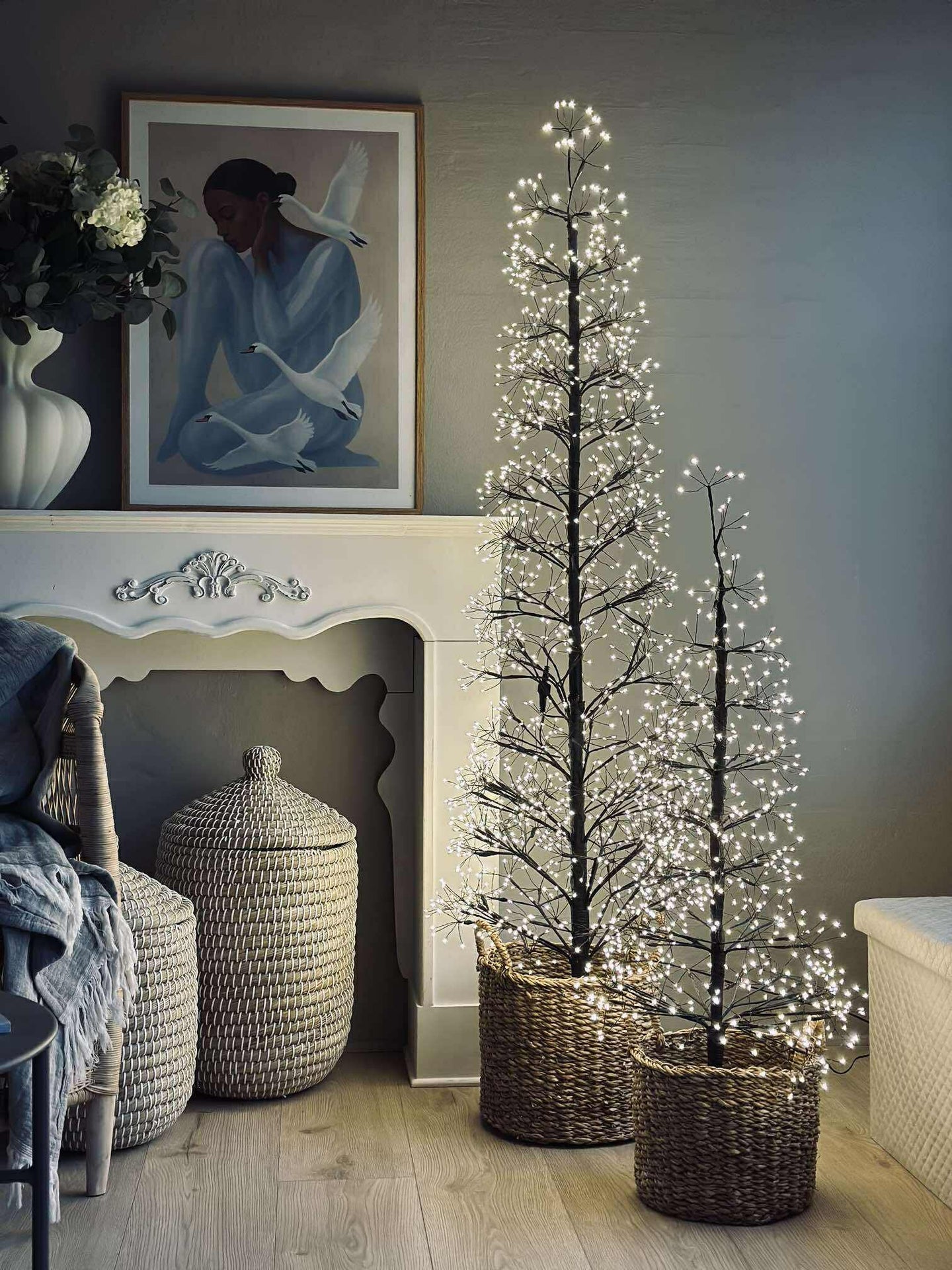 Juletre med 600 LED-lys - Svart