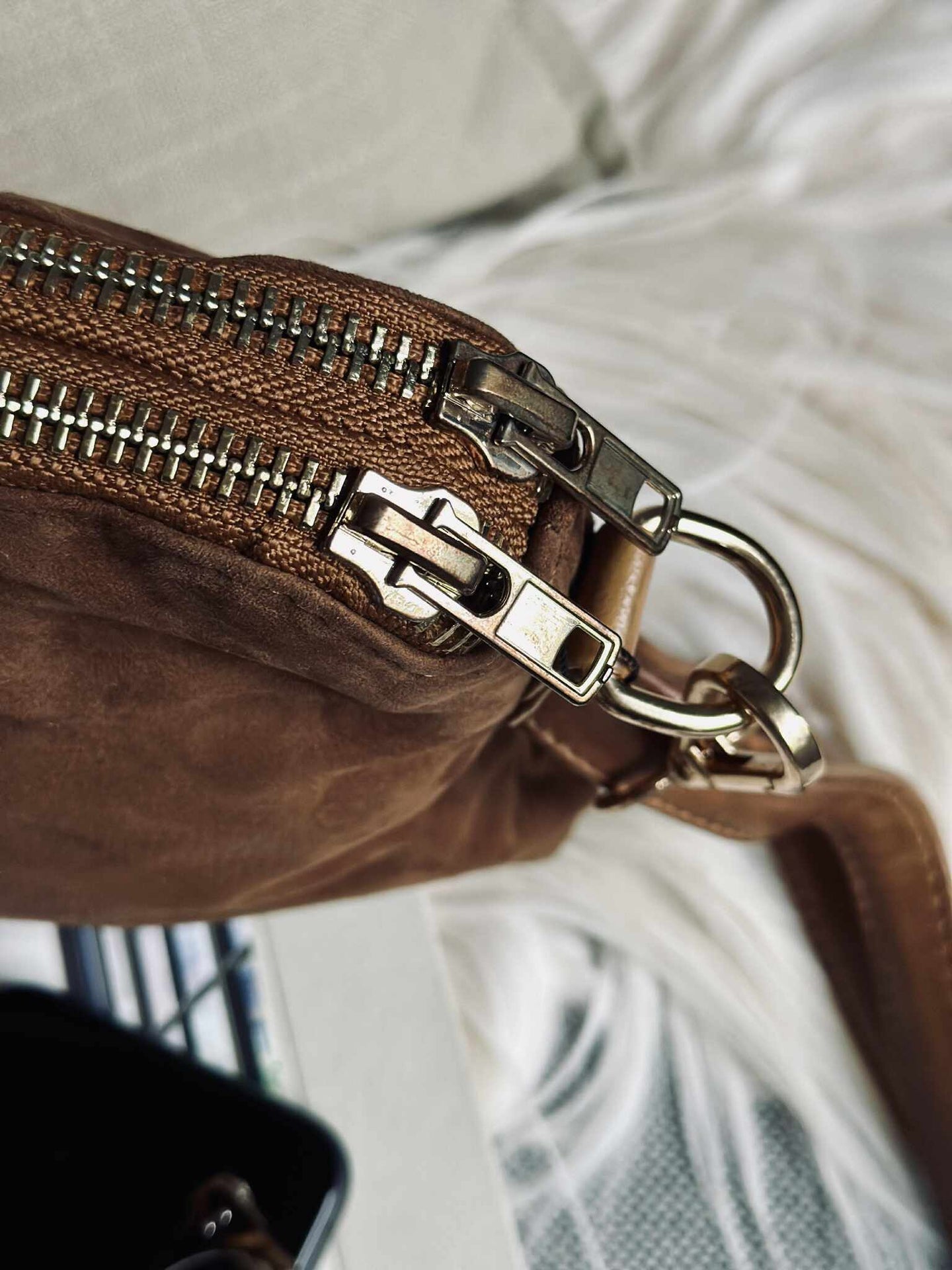 Crossbody clutch ALICE - Ruskinn caramel