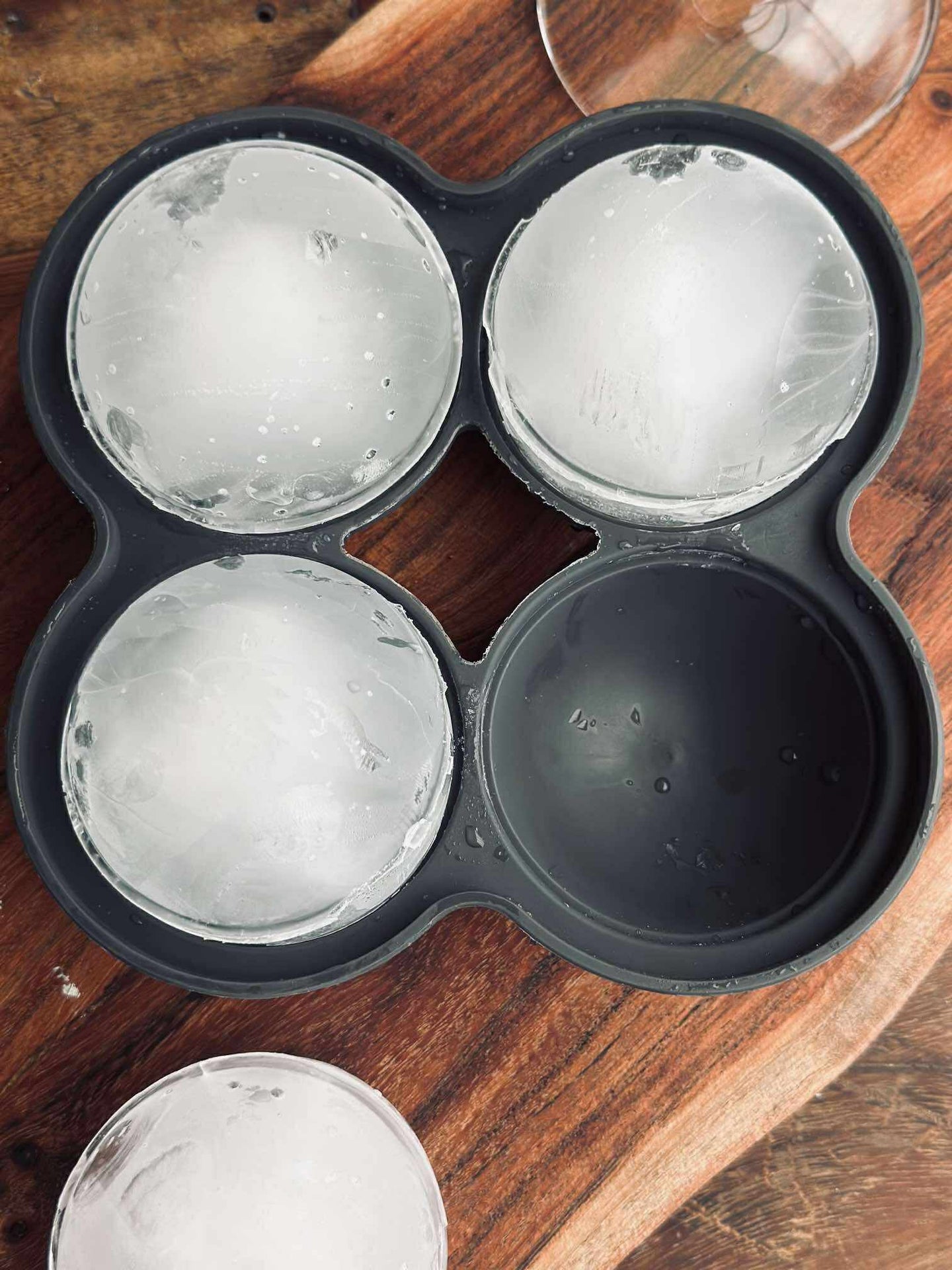 Isbiter - 4 ICE BALLS