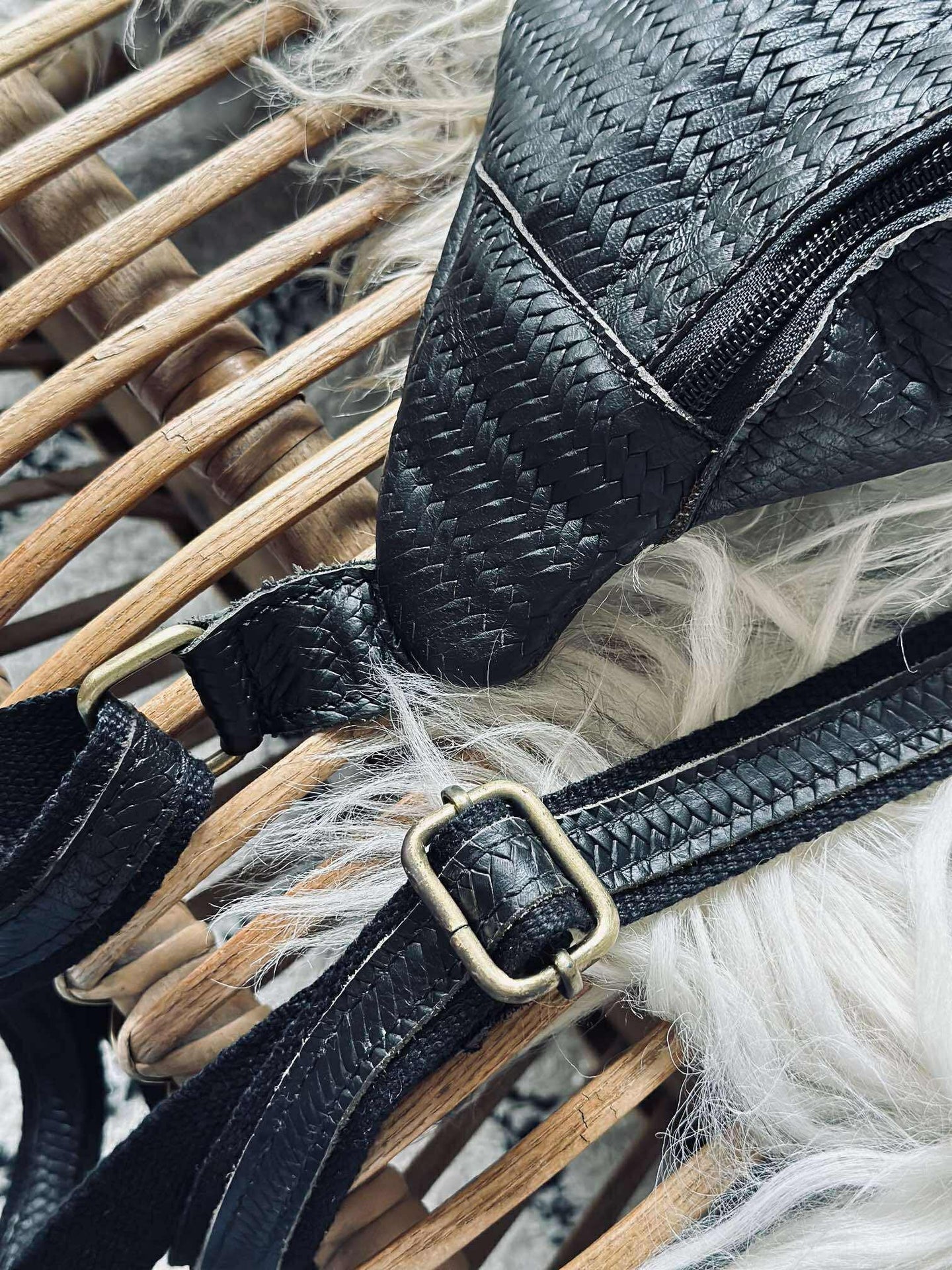Bumbag Tasha - Svart flette
