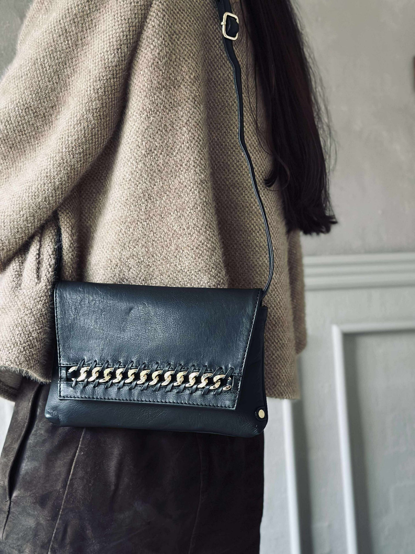Clutch med gullkjede - Small