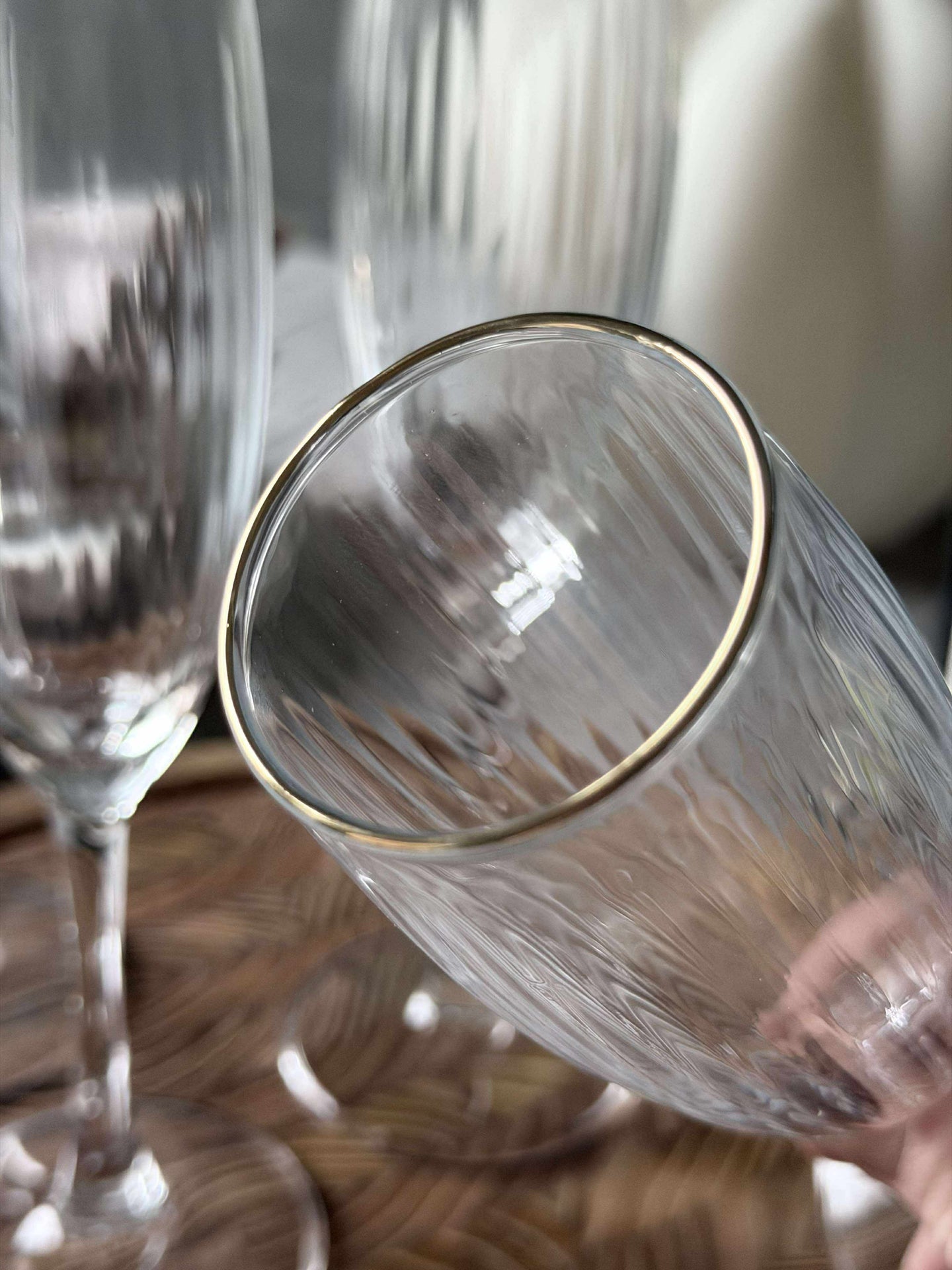 Champagneglass Rillet med gullkant - 4 stk.