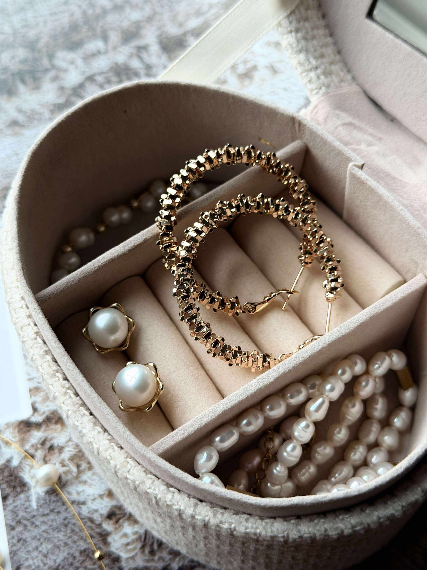 Øreringer INA Hoops Small - 18K forgylt