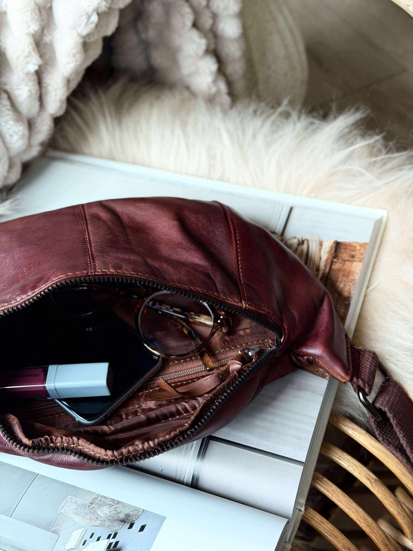 Midjeveske JUNE - Ny Mørk cognac