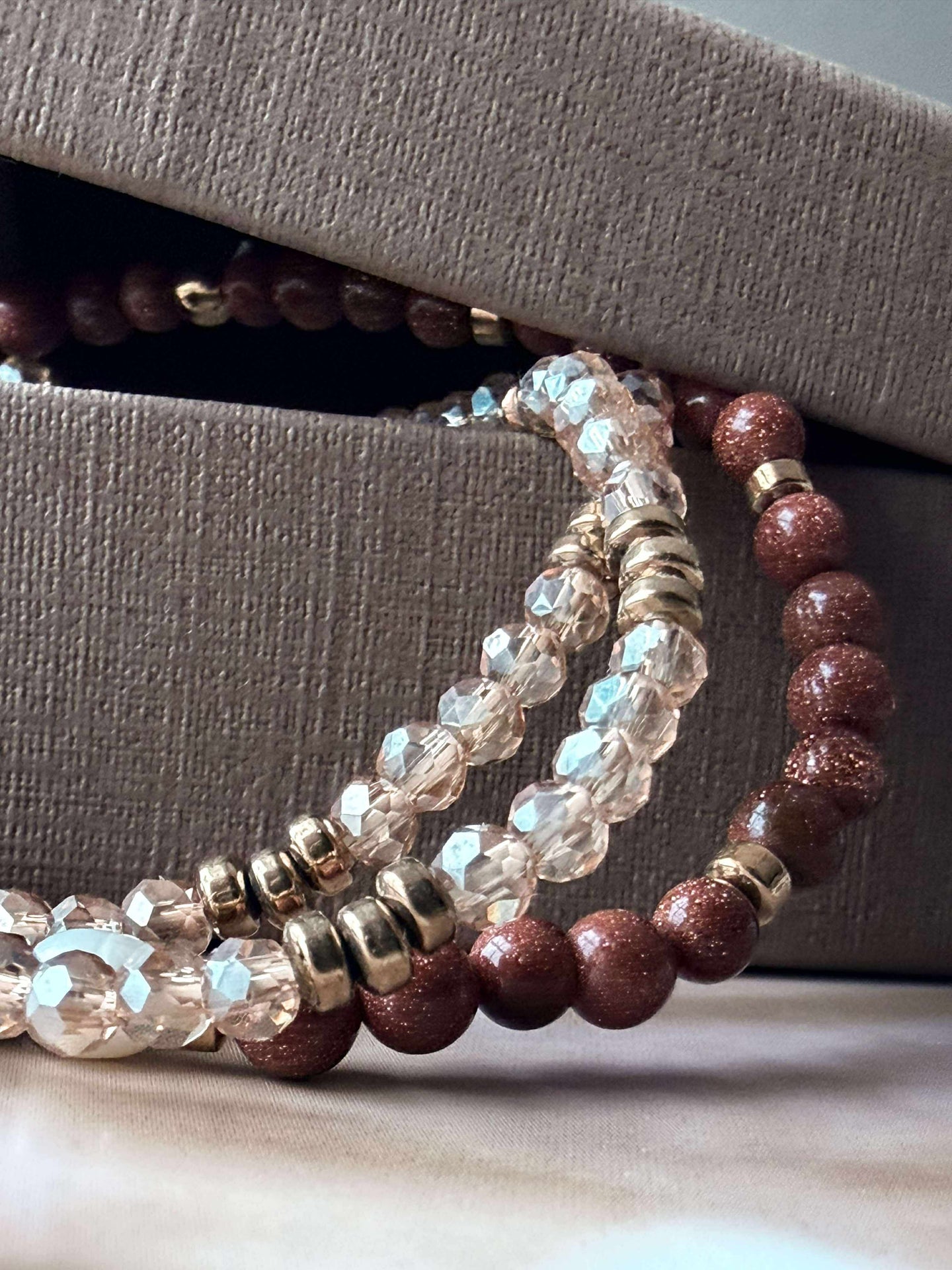 Armbånd Leah Natur/Cognac – Sett med 3 stk