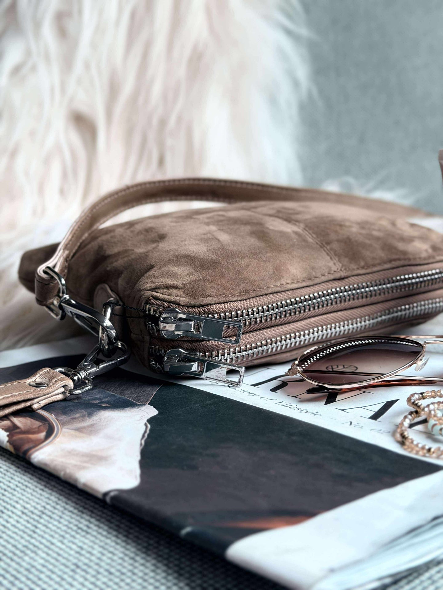 Crossbody clutch ALICE - Nudebrun