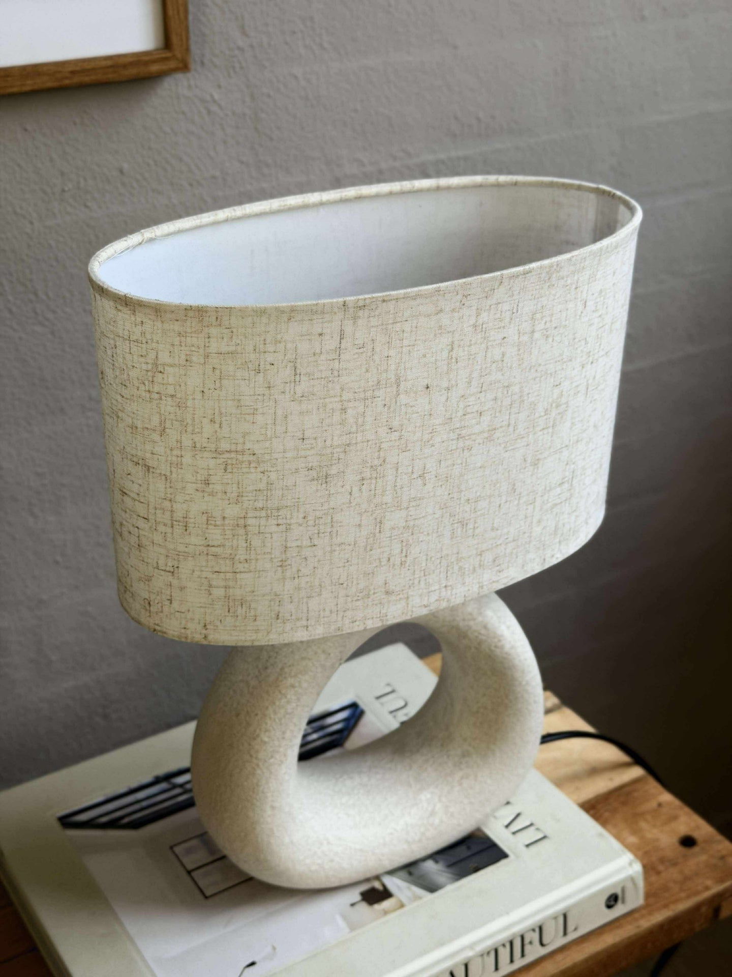 Bordlampe STONEWARE - Lys Natur