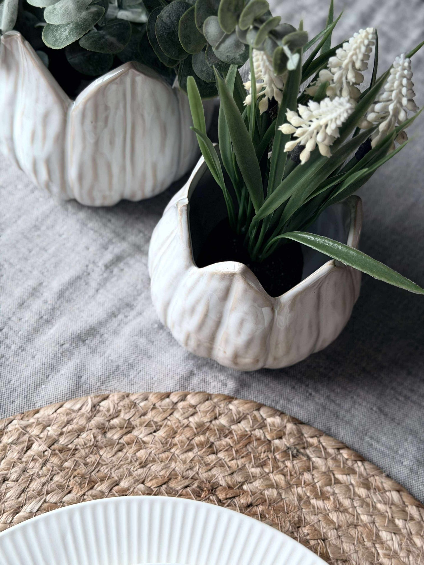 Urtepotter TULIP hvit - Flere størrelser