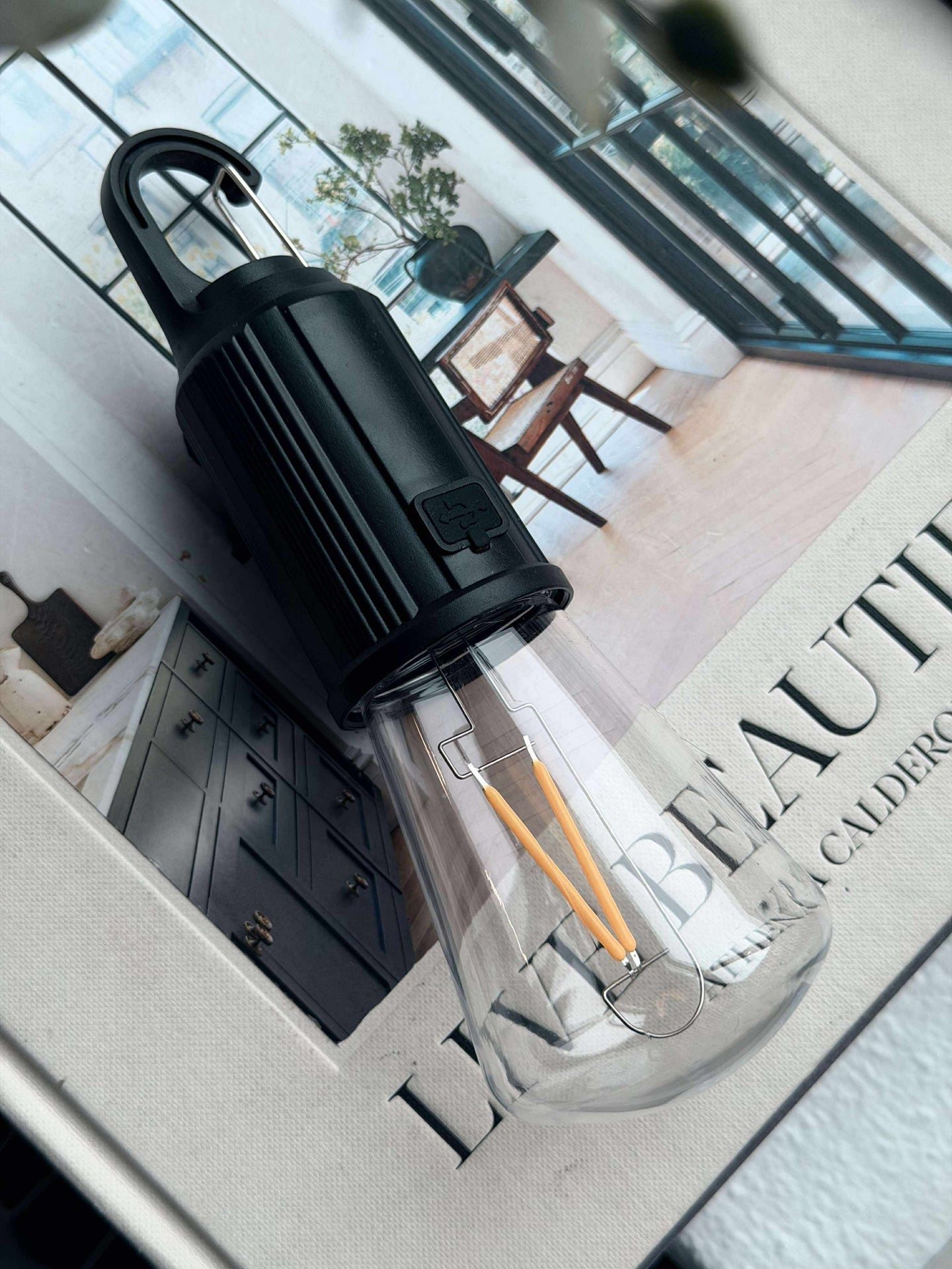 Oppladbar lampe