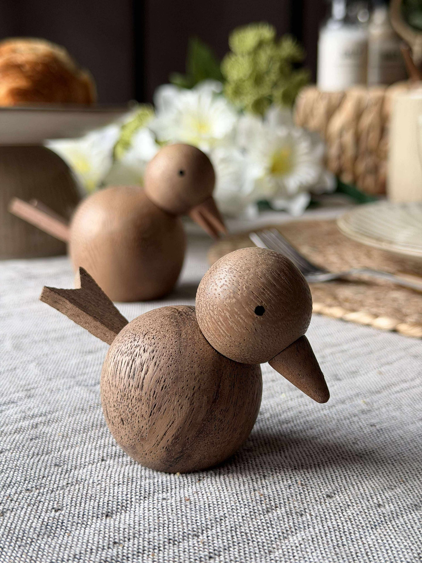 Sittende Fugl - Amber Brun Liten