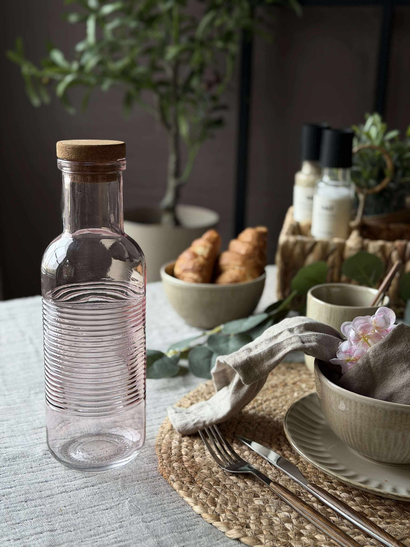 Vannflaske med korkpropp – Rosa 1 l.