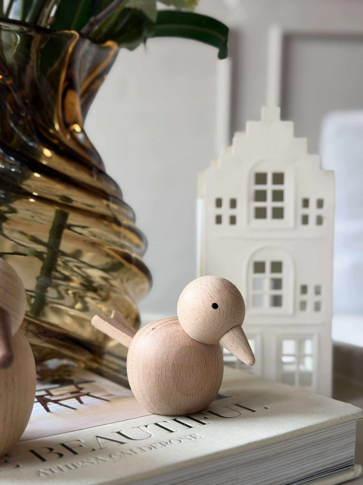 Sittende Fugl - Naturlig Bøk Liten