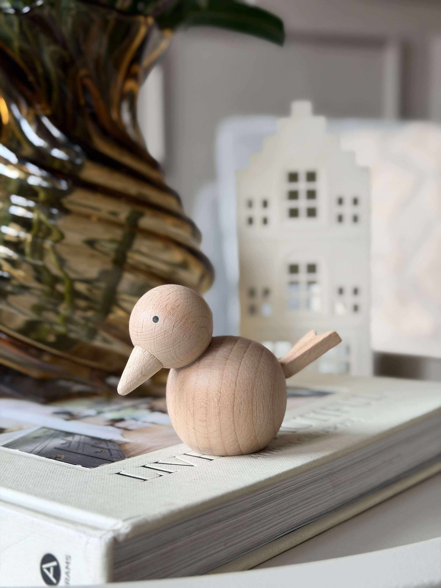 Sittende Fugl - Naturlig Bøk Liten