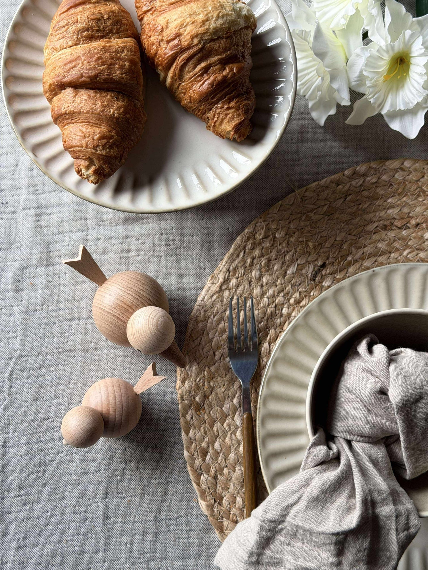 Sittende Fugl - Naturlig Bøk Liten