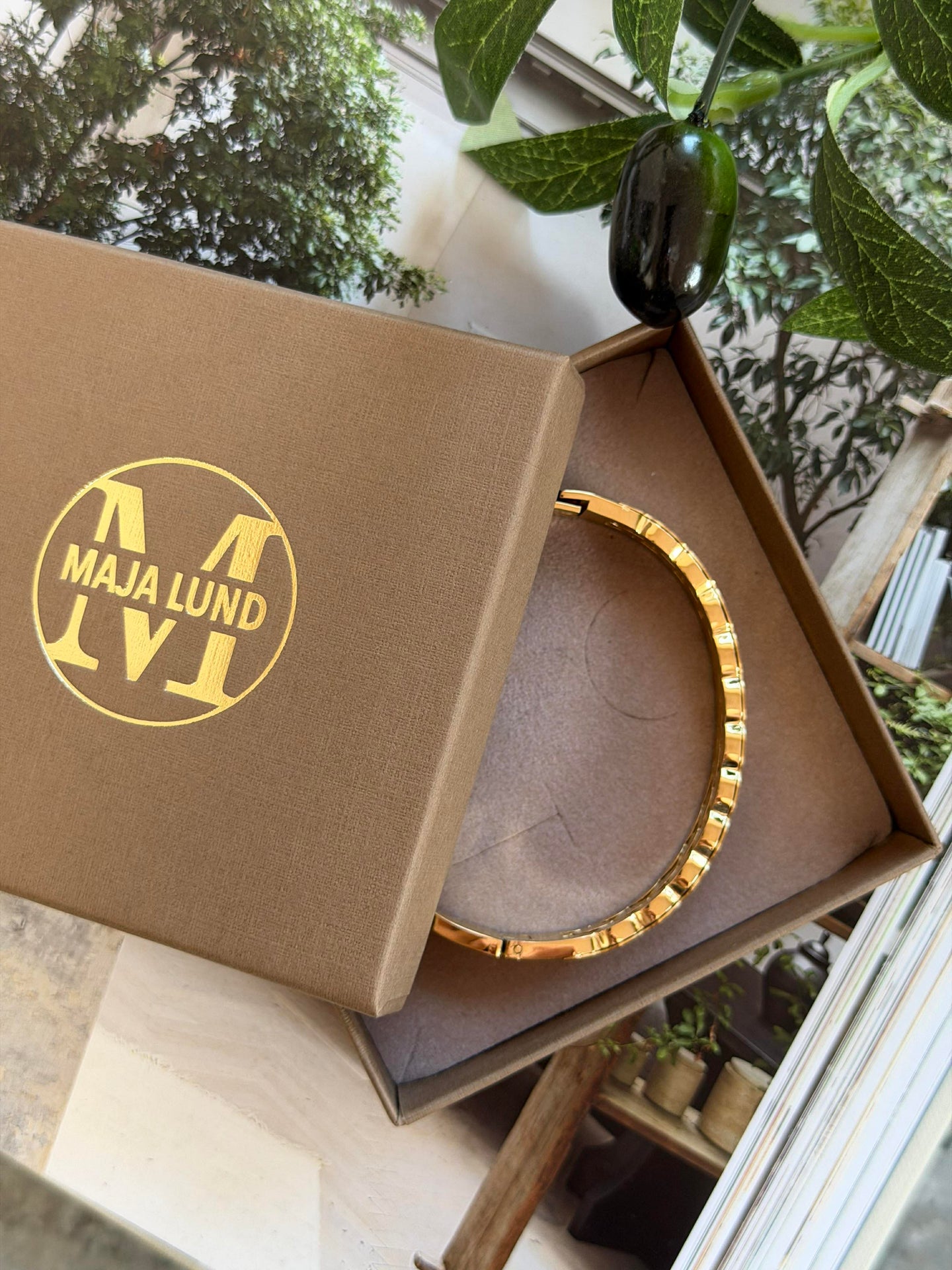 Armring LUCCIA forgylt