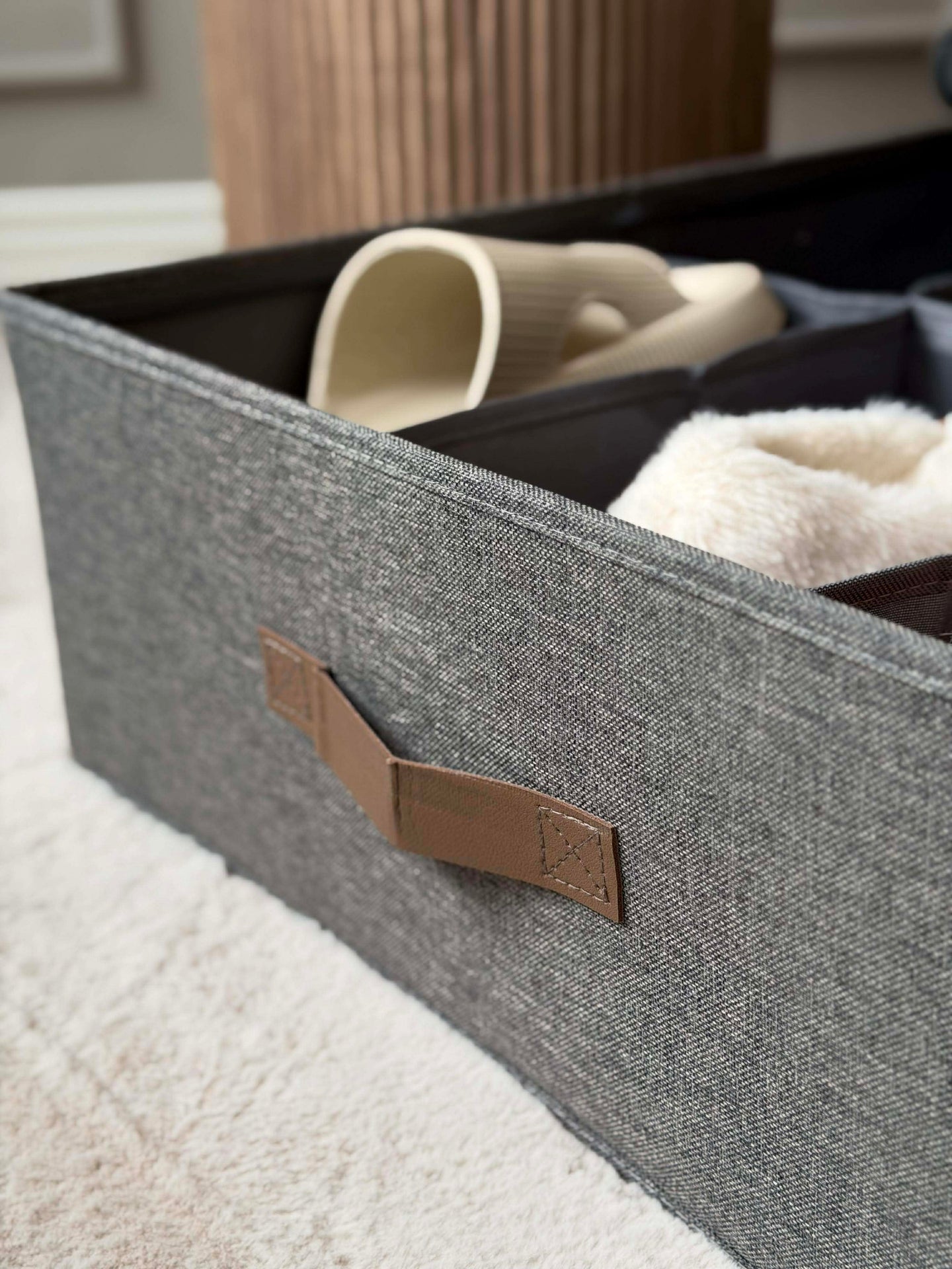 Oppbevaringskasse RONJA med rom