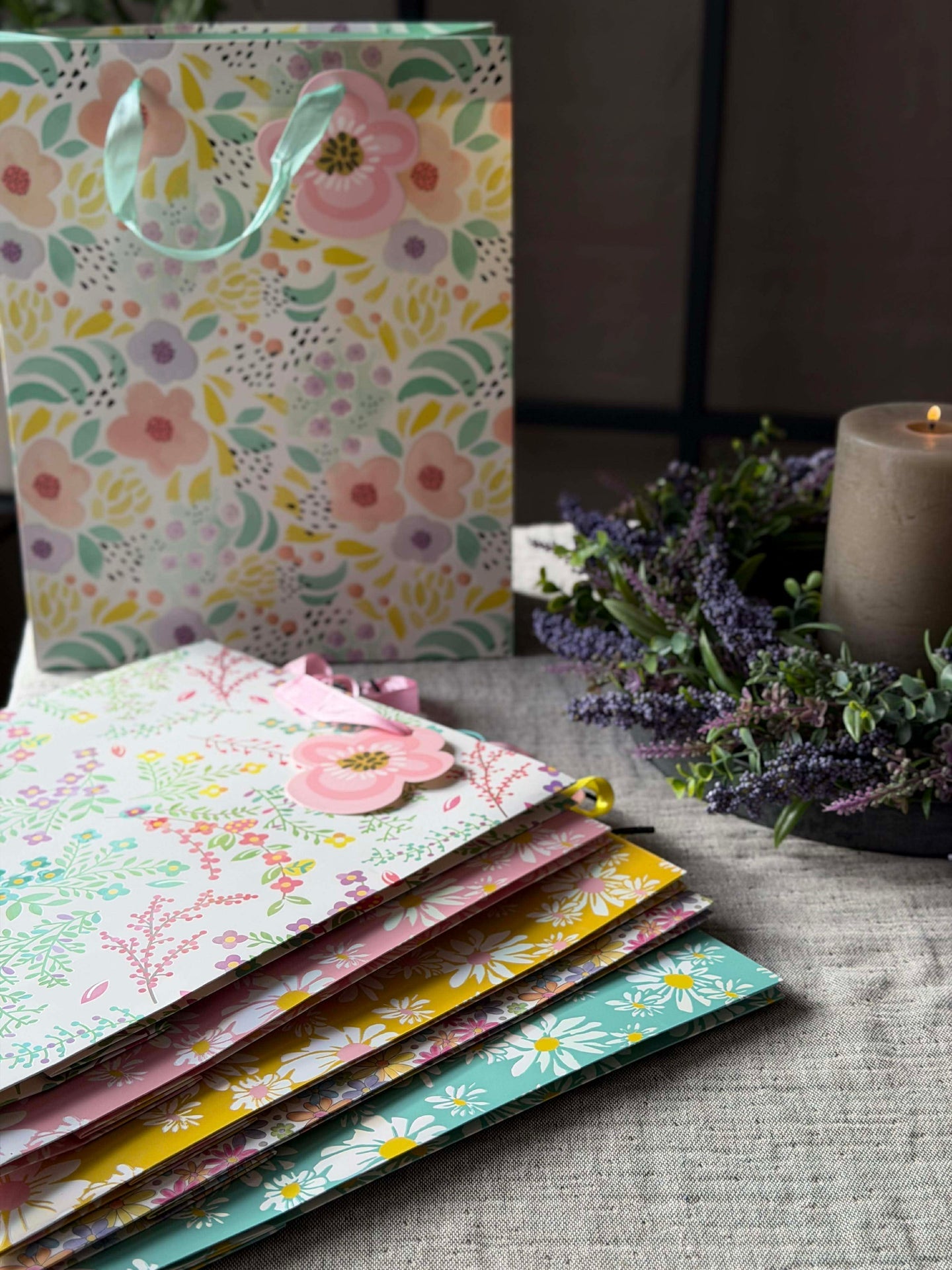 Gavepose Large - Color Mix 1 stk.