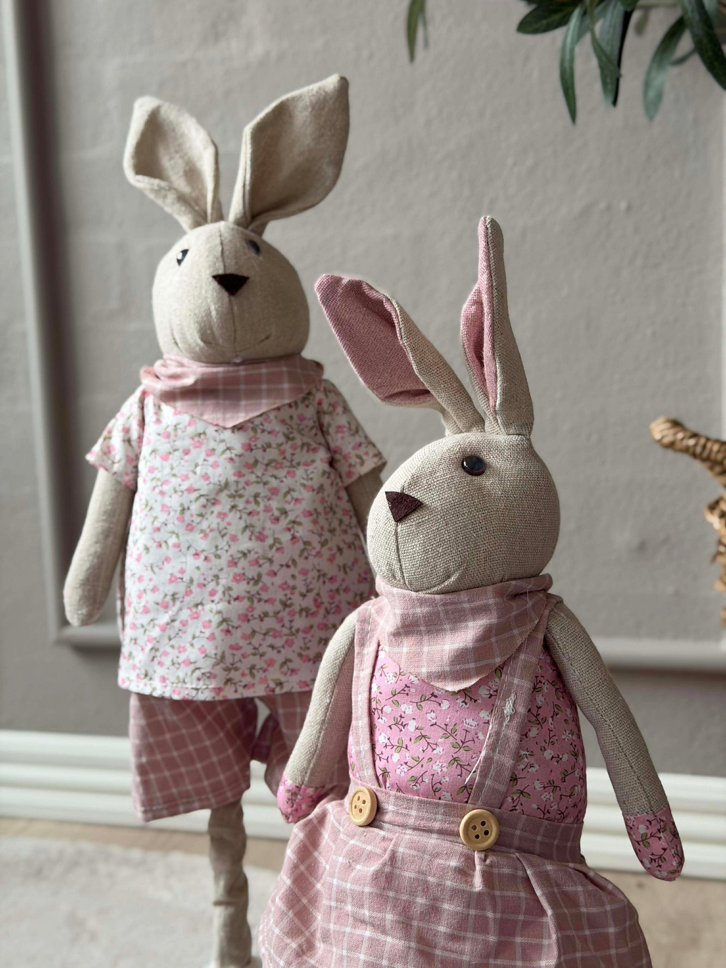 Tøykanin med teleskopbein 58 cm - MIX