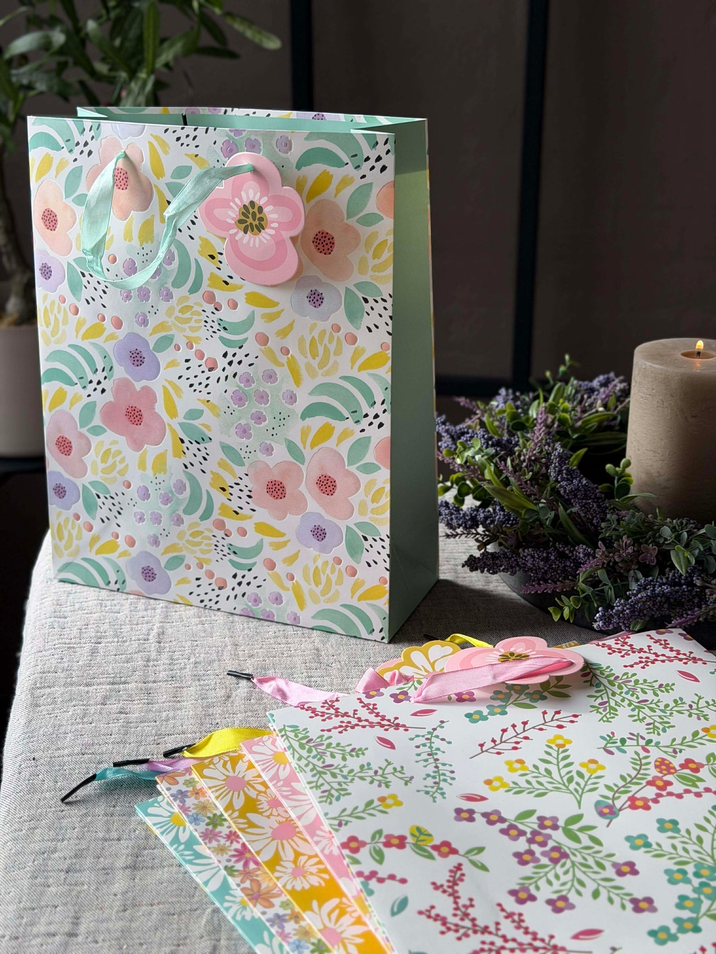 Gavepose Large - Color Mix 1 stk.