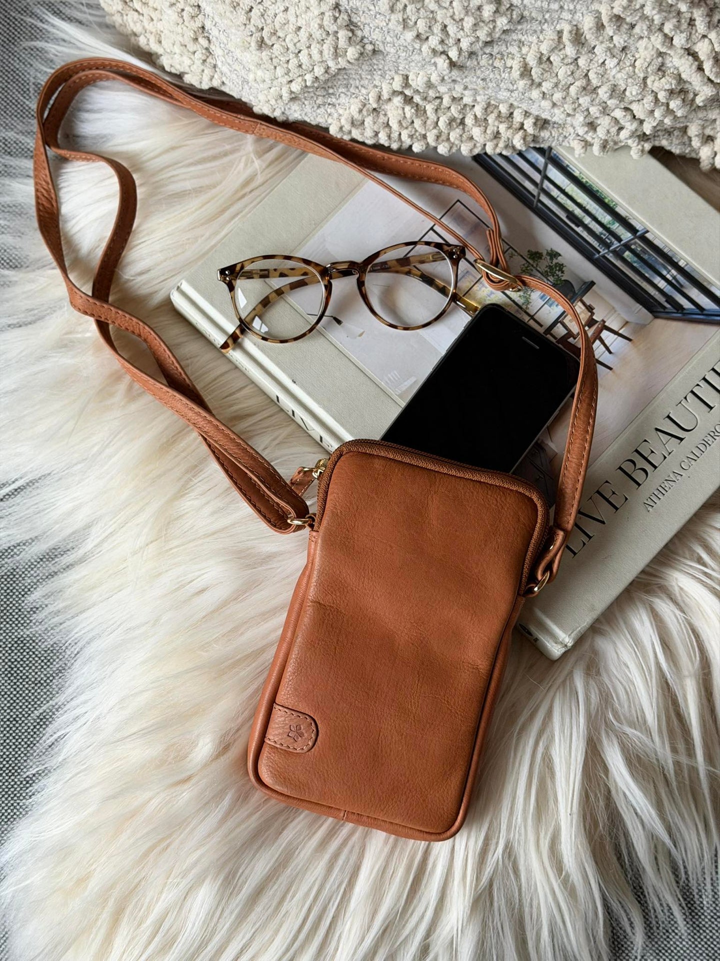Mobilveske Misse - Cognac / gold