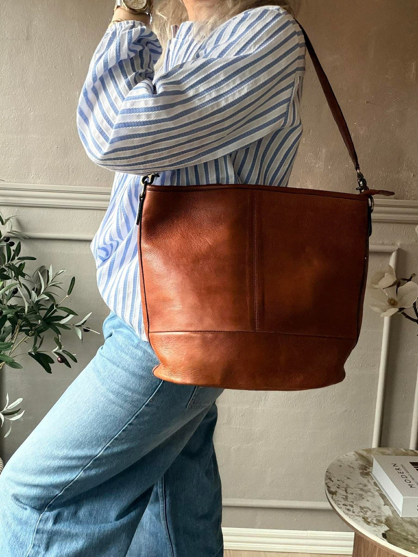 Skulderveske Nomi valnøtt