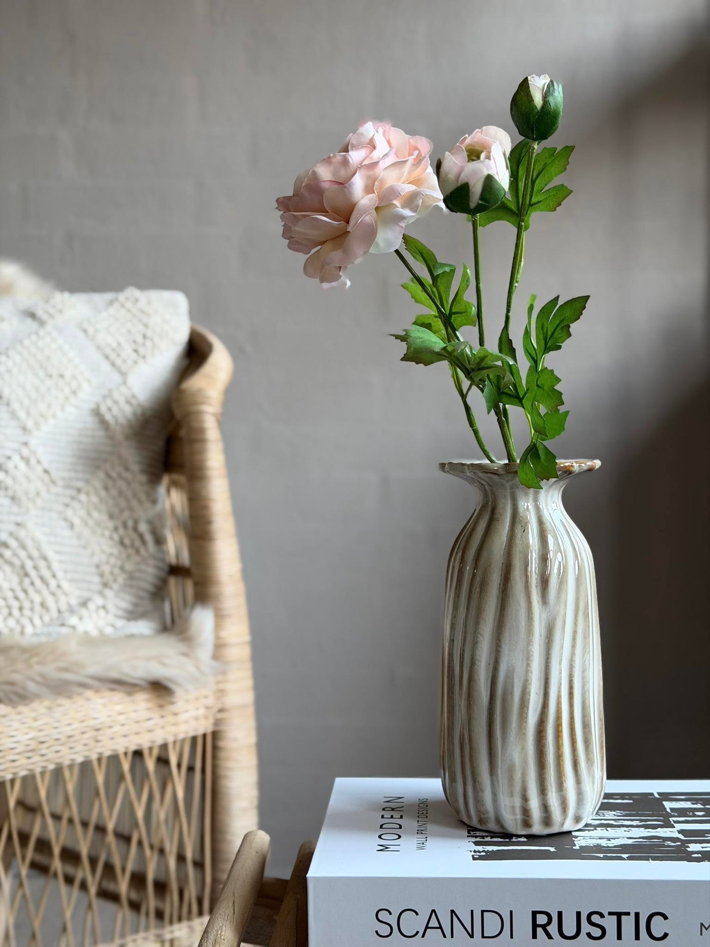 Vase flower - Beige