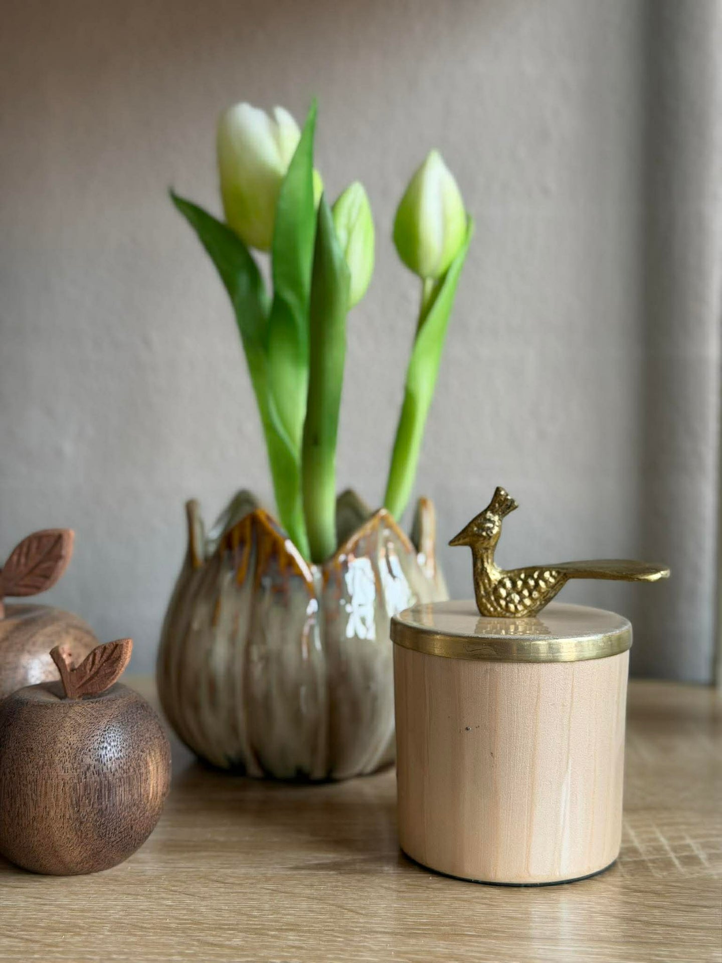 Krukke med lokk – Beige med fugl i gull