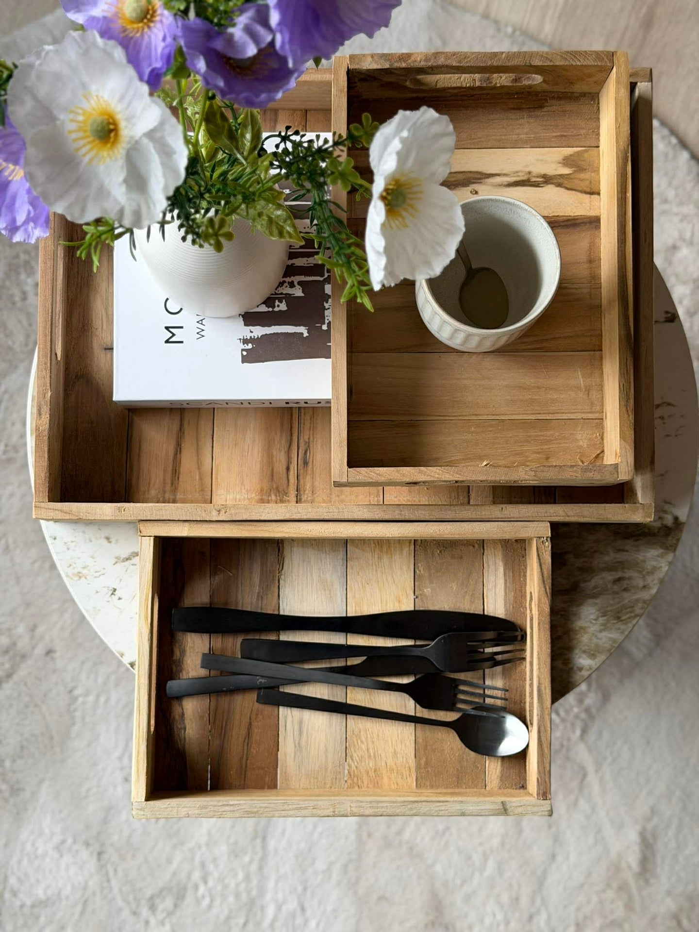 Blomster i hvit vase - Flere farger