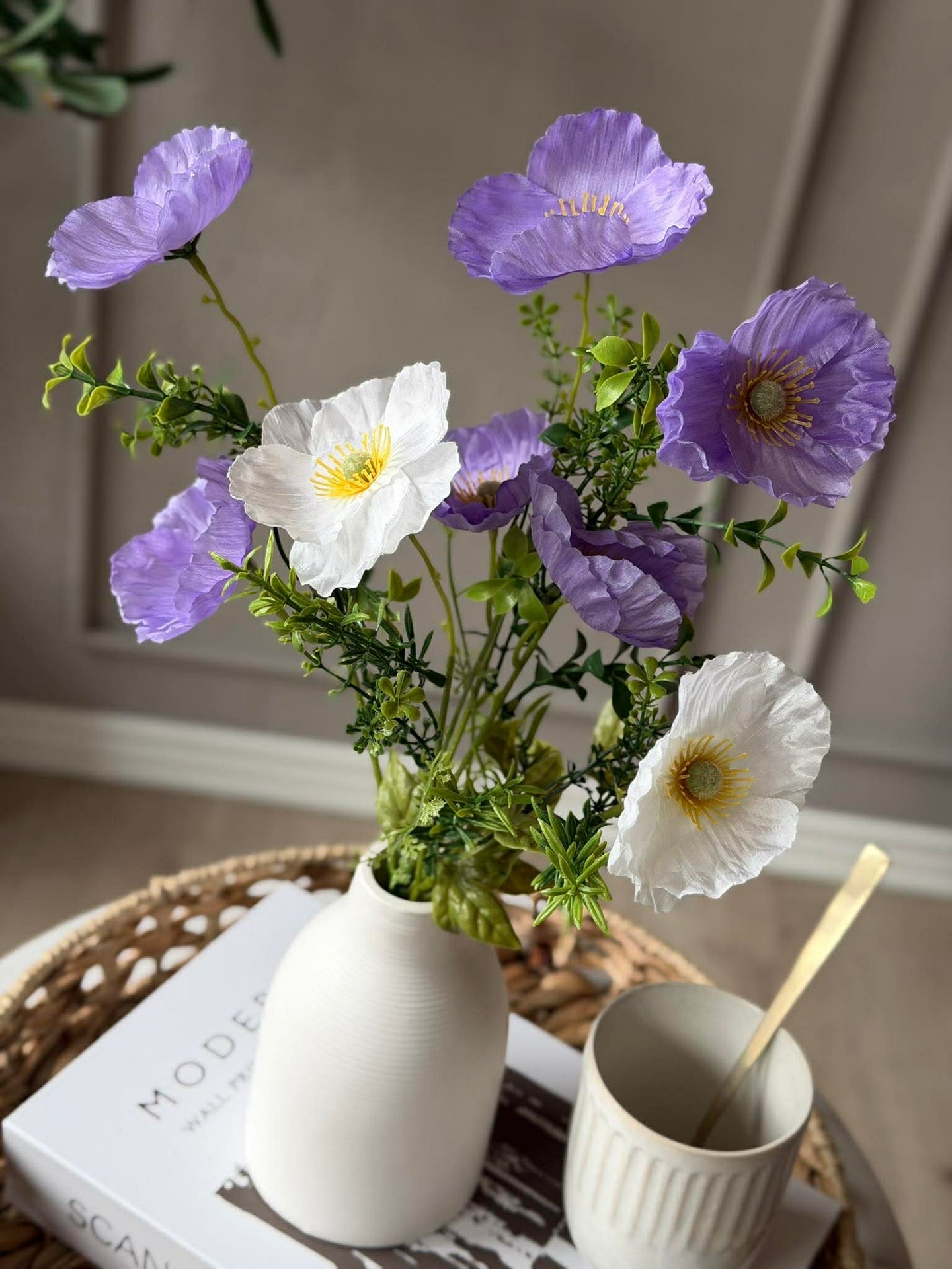 Blomster i hvit vase - Flere farger