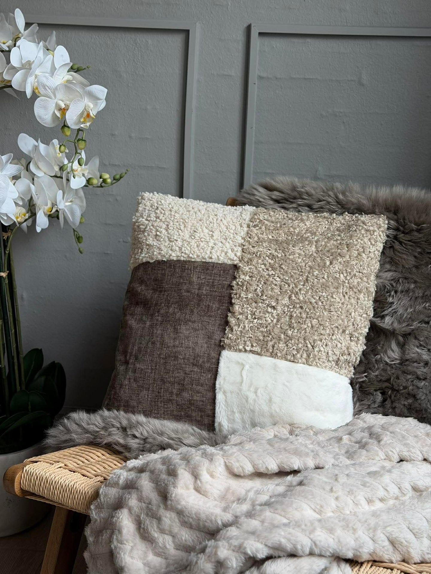 Pute med fyll 45x45 cm - Chenille