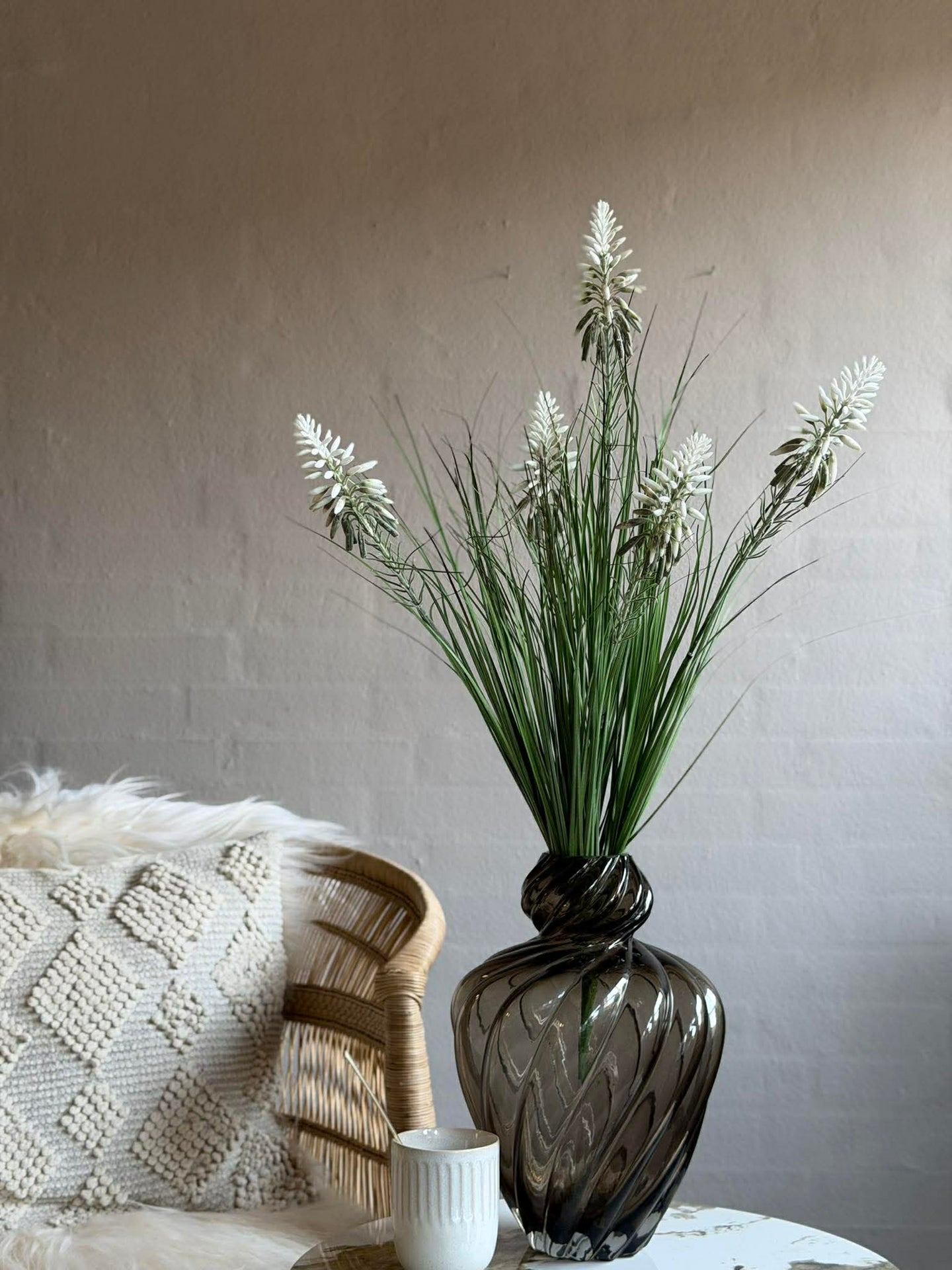 Lupin Hvit i bukett til inne og ute - 70 cm