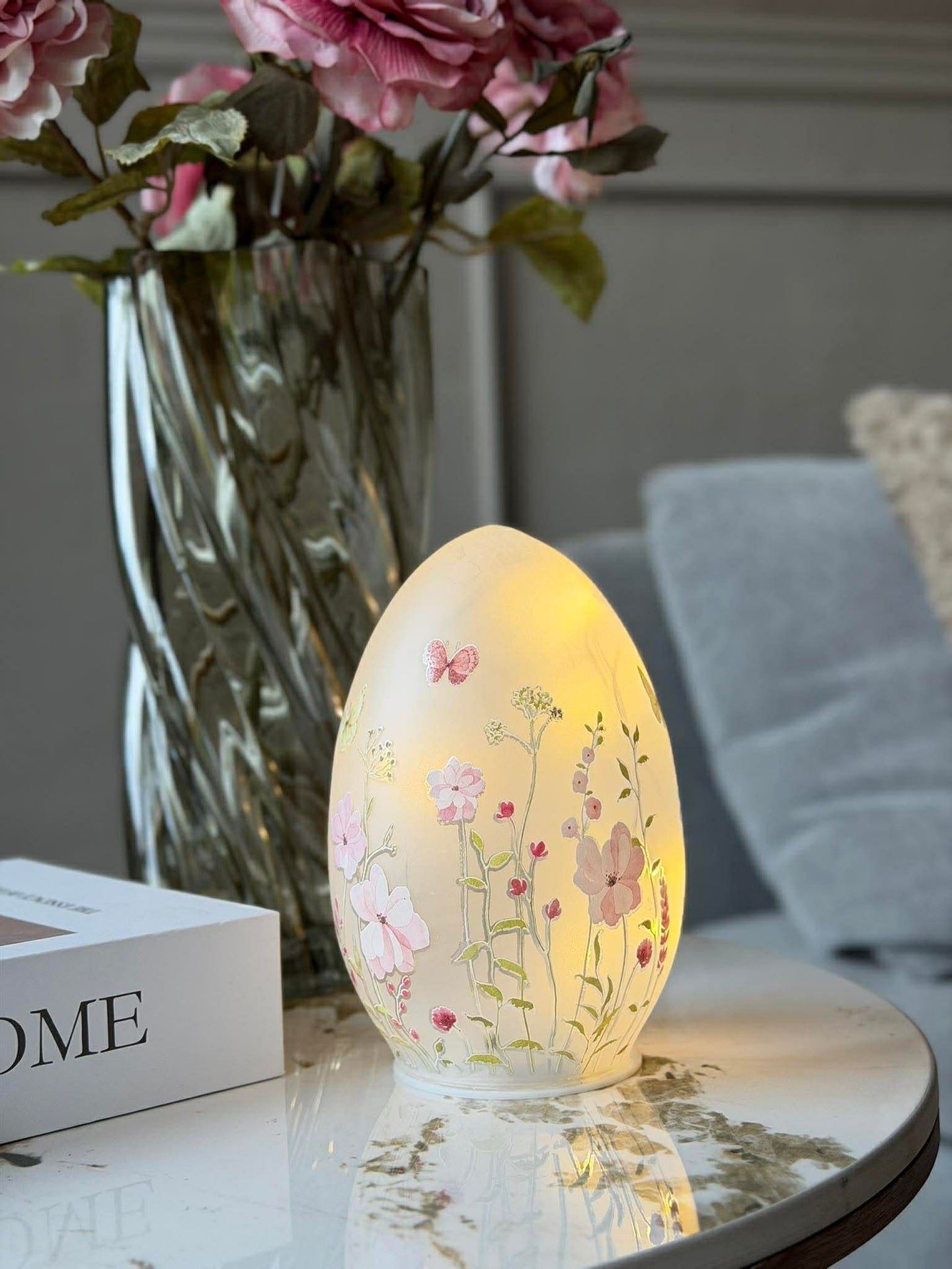 Lampe LED med blomster