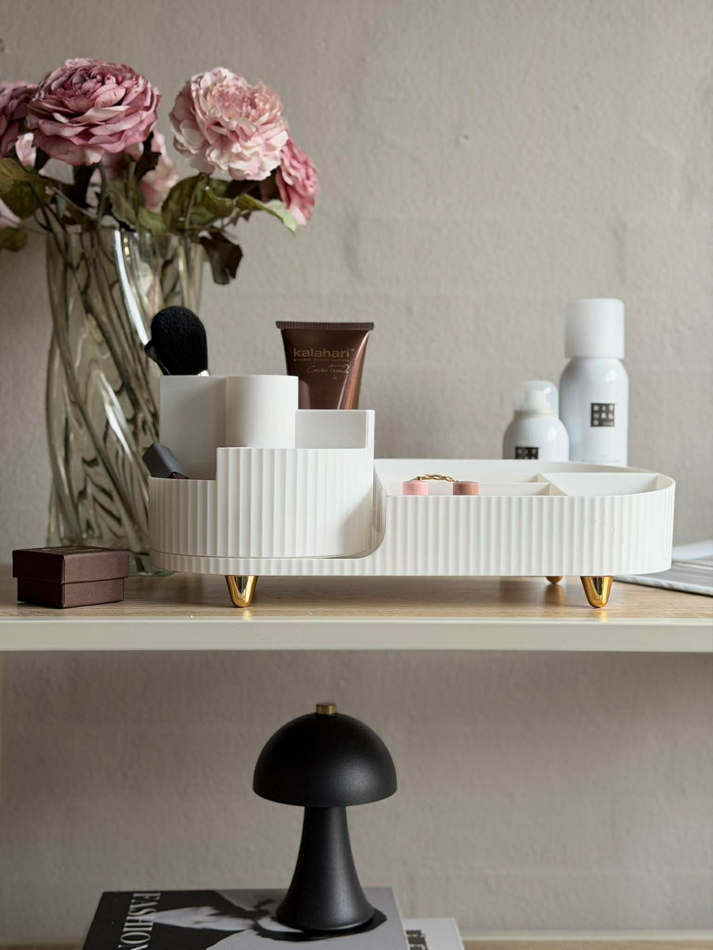 Makeup-organizer 9 rom med dreiefunksjon