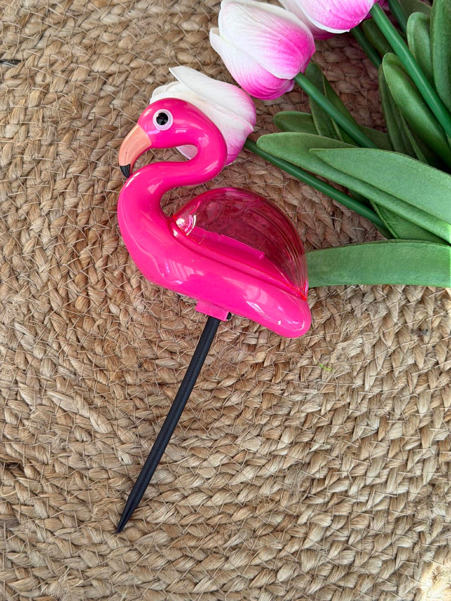 Flamingo på spyd - Solcelledrevet