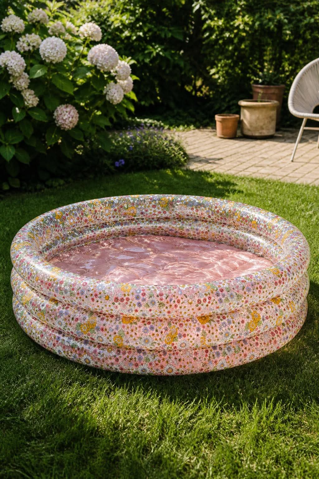 Pool Sweet Blossom