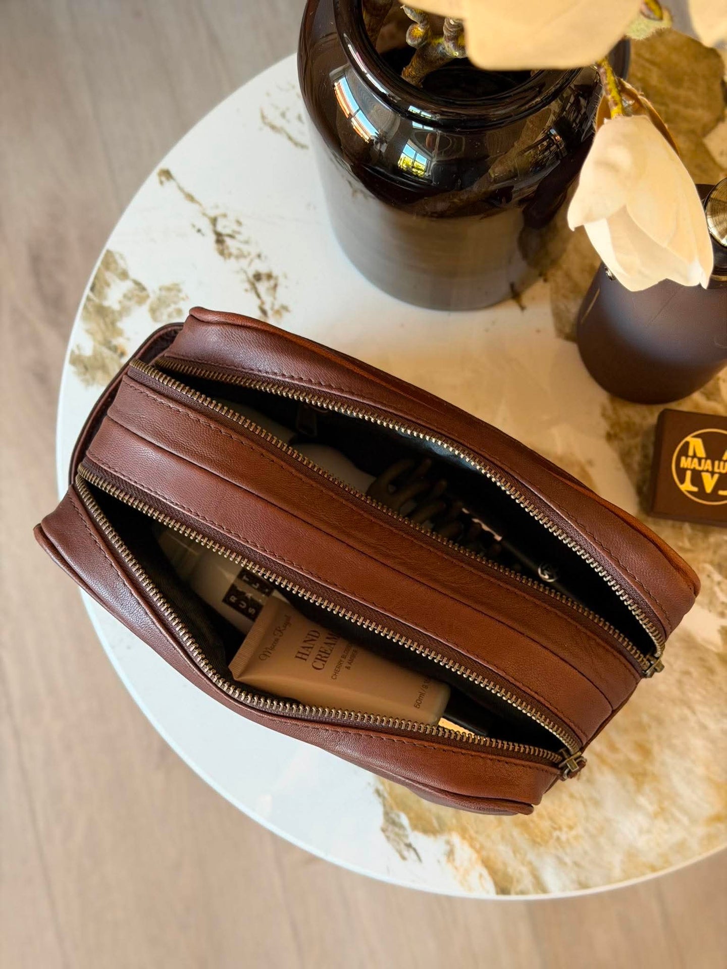 Dobbel toalettmappe Faust - Dark brown