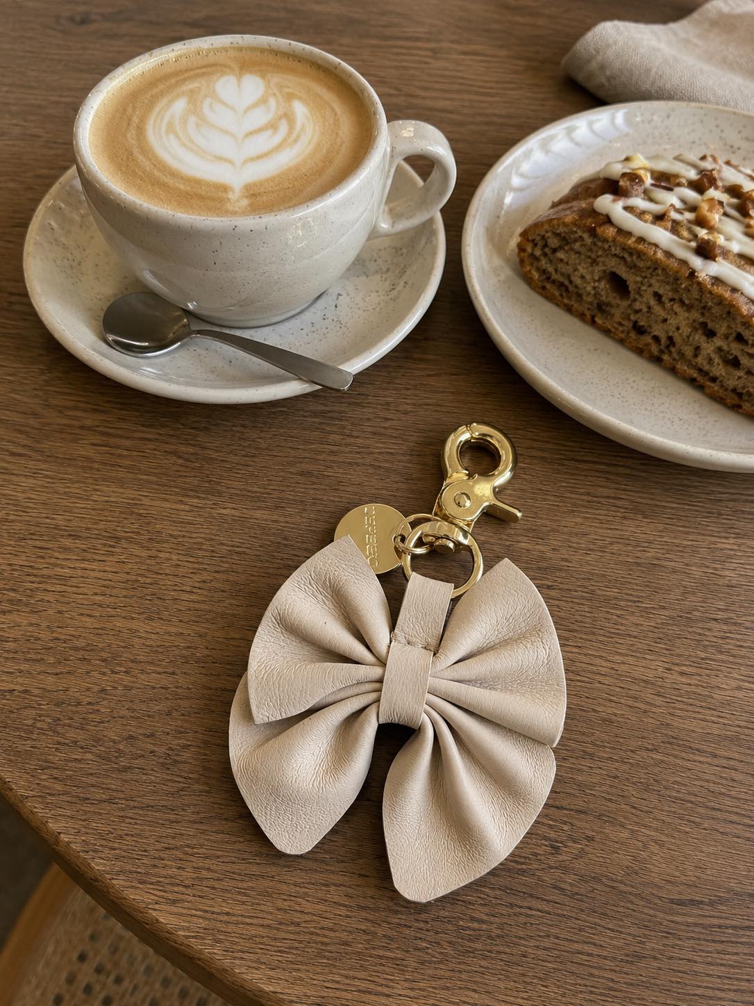 Nøkkelring Sløyfe - Vanilla leather
