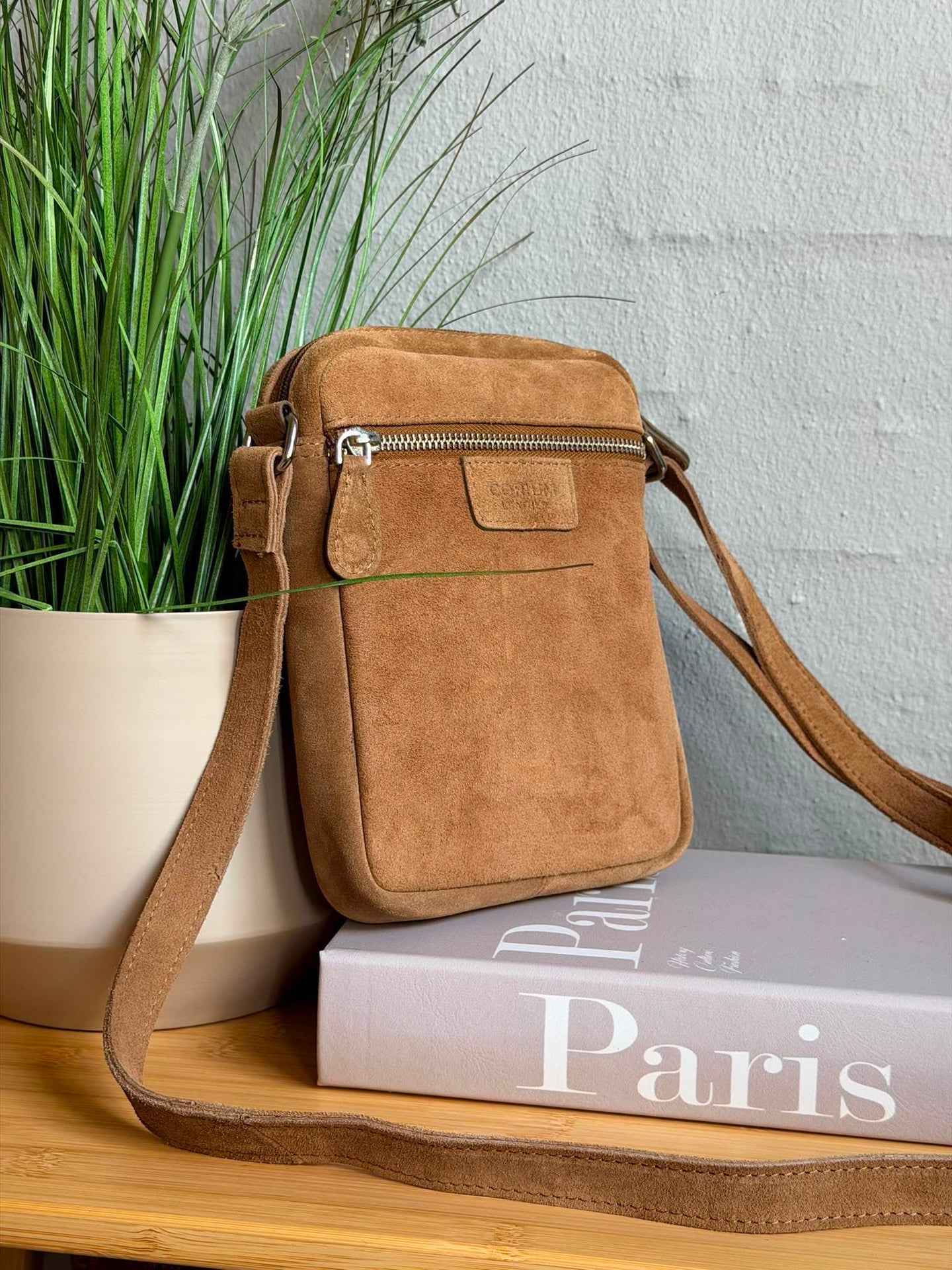 Mobilveske Daily – Suede beige