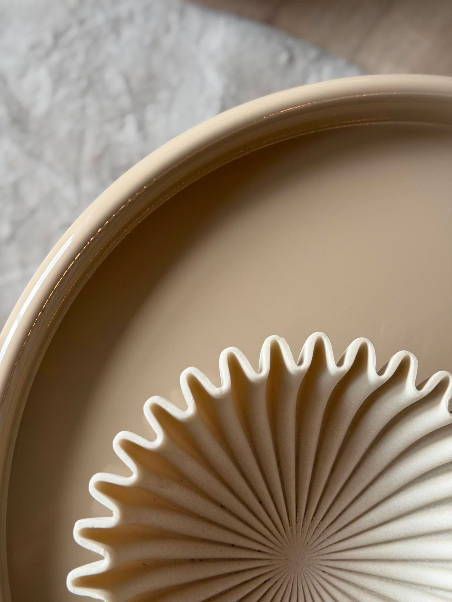 Sidebord - Shiny Beige